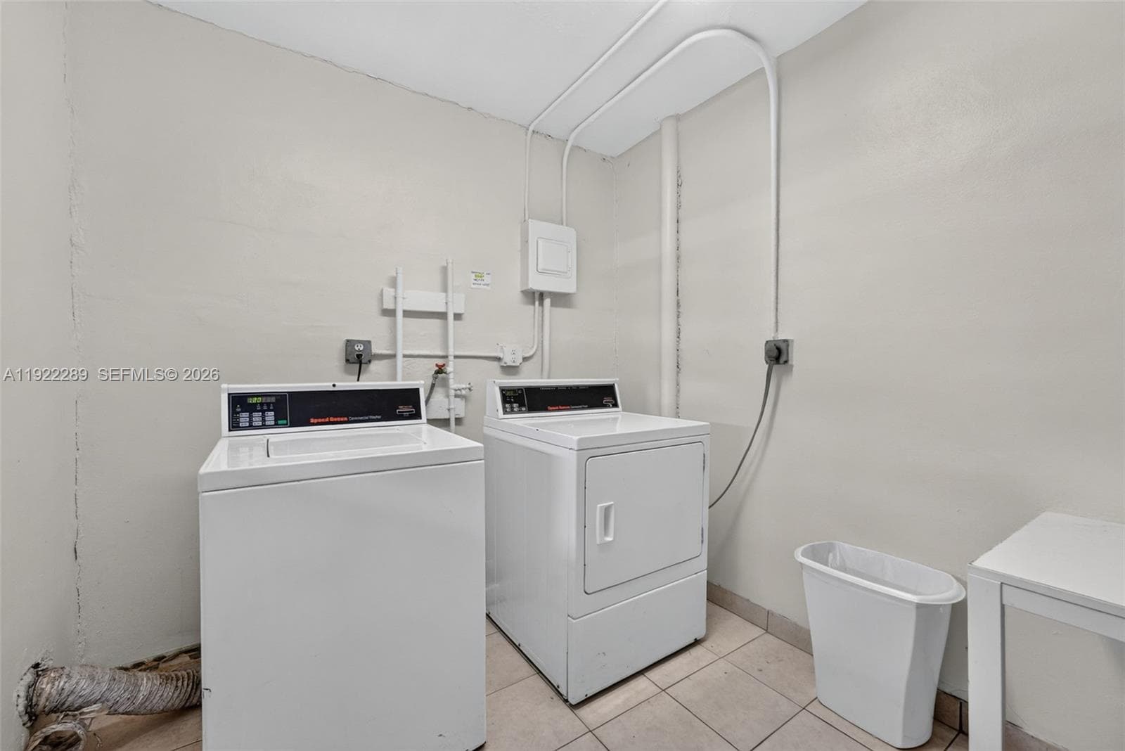 300 Layne Blvd 303 photo 20