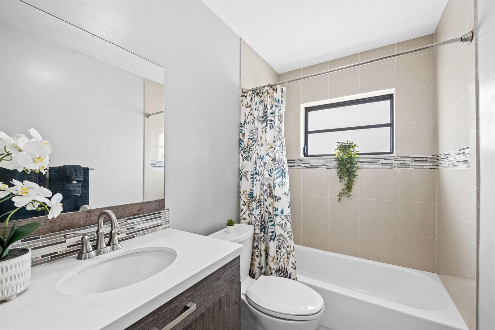 1601 NE 63rd Street photo 21