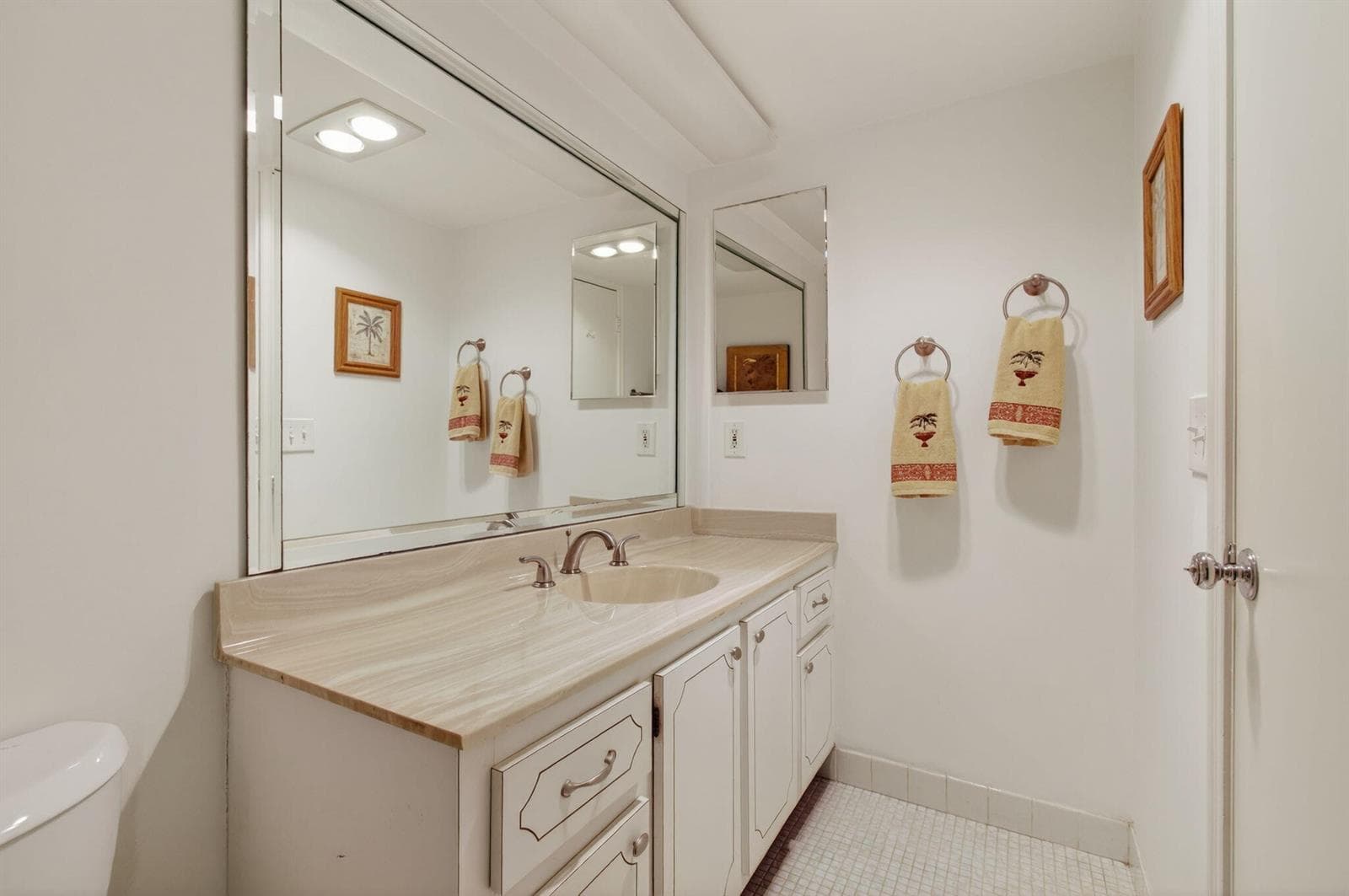 3300 S Ocean Boulevard 320-c photo 25