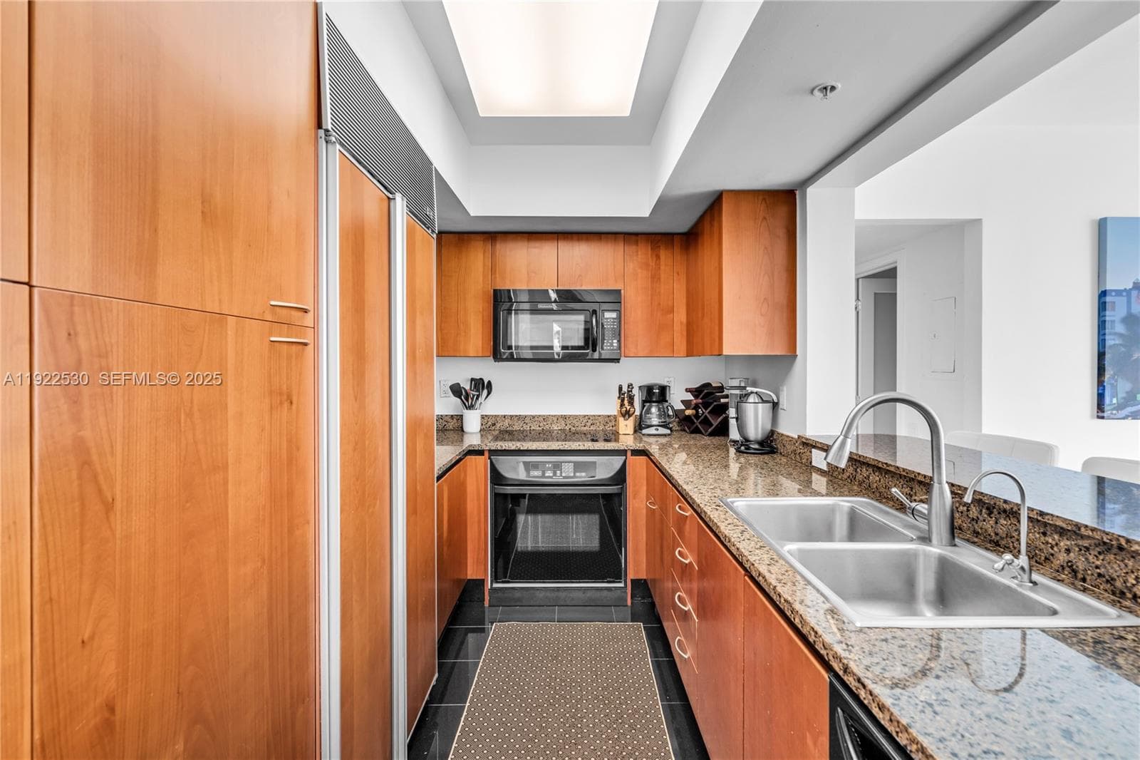 1500 Ocean Dr 907 photo 10
