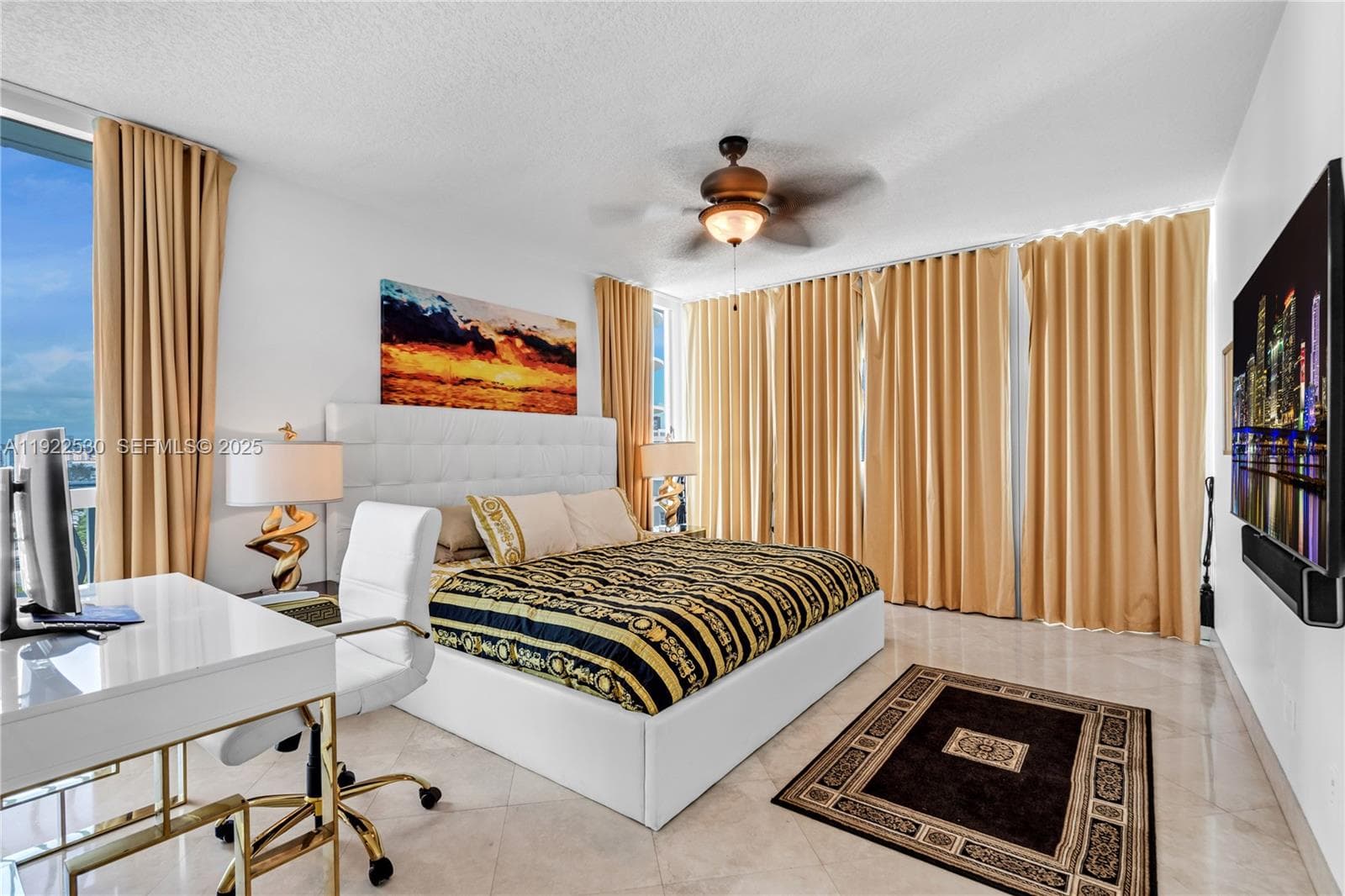 1500 Ocean Dr 907 photo 18