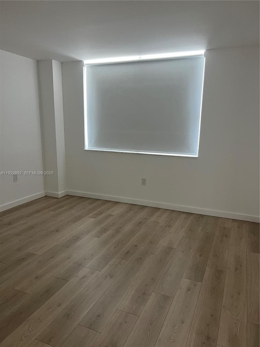 1155 Brickell Bay Dr 3205 photo 12