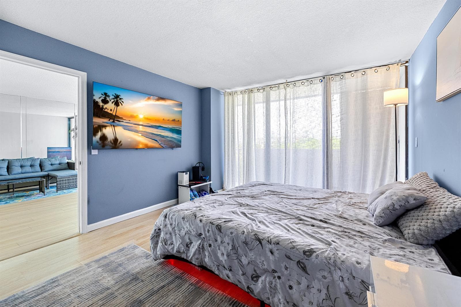 5600 N Flagler Drive 407 photo 20