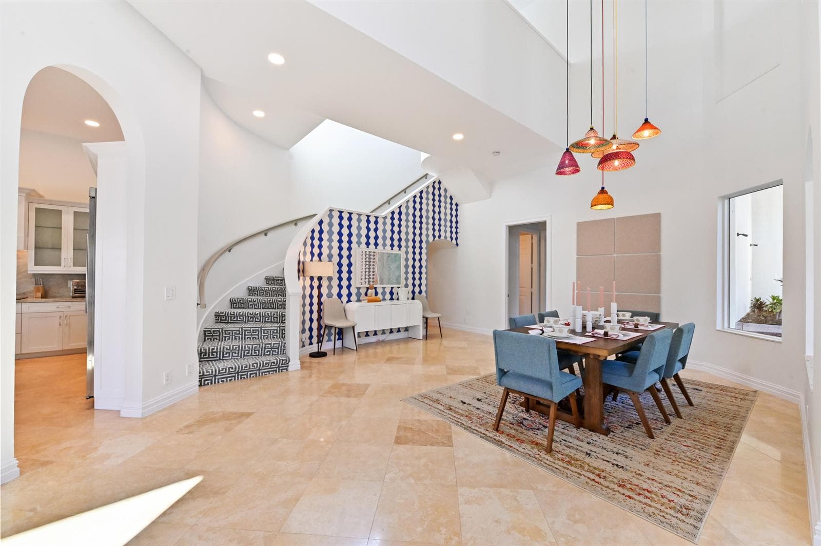 200 N Lake Drive photo 12