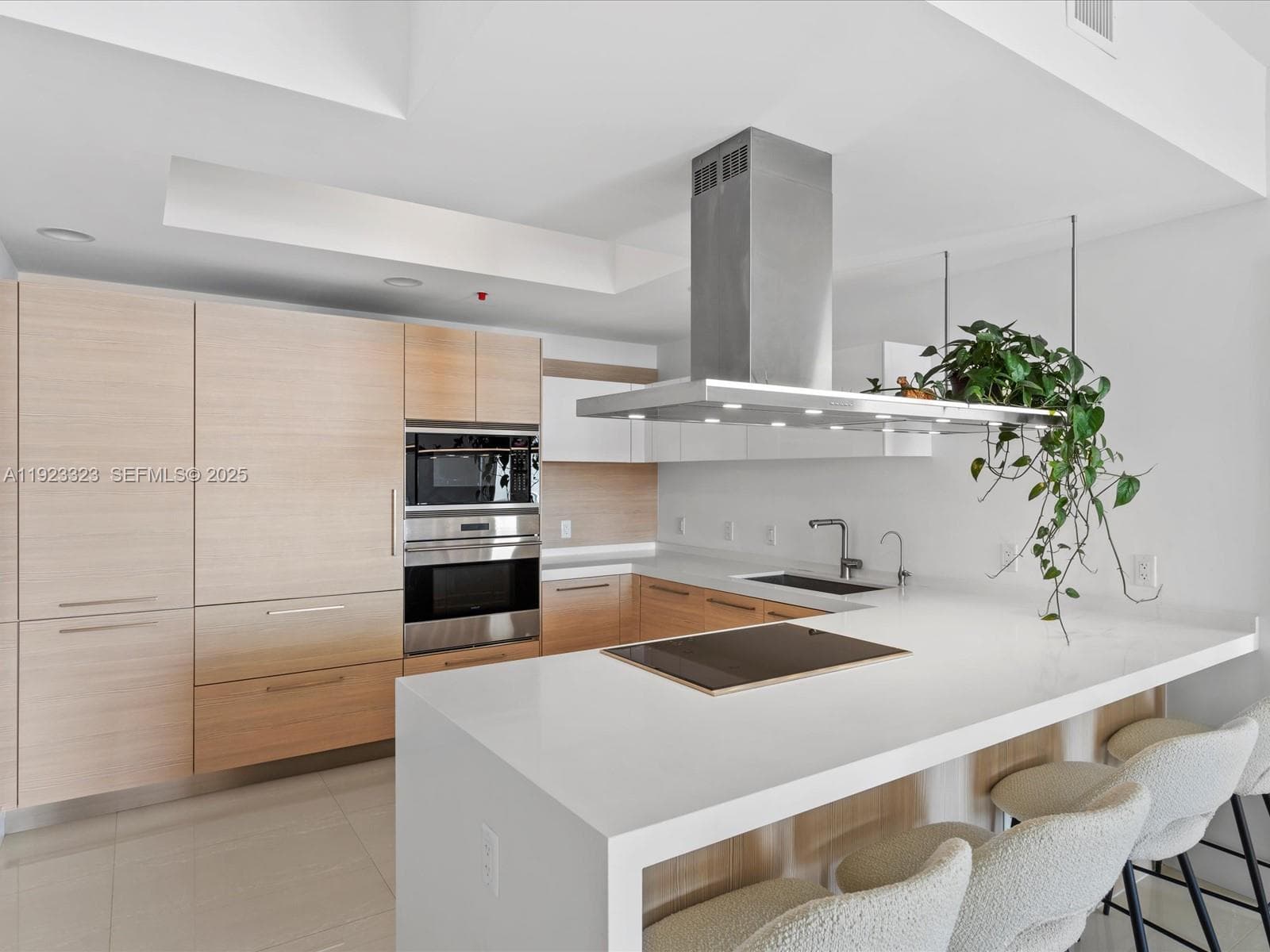 17111 Biscayne Blvd 1104 photo 9