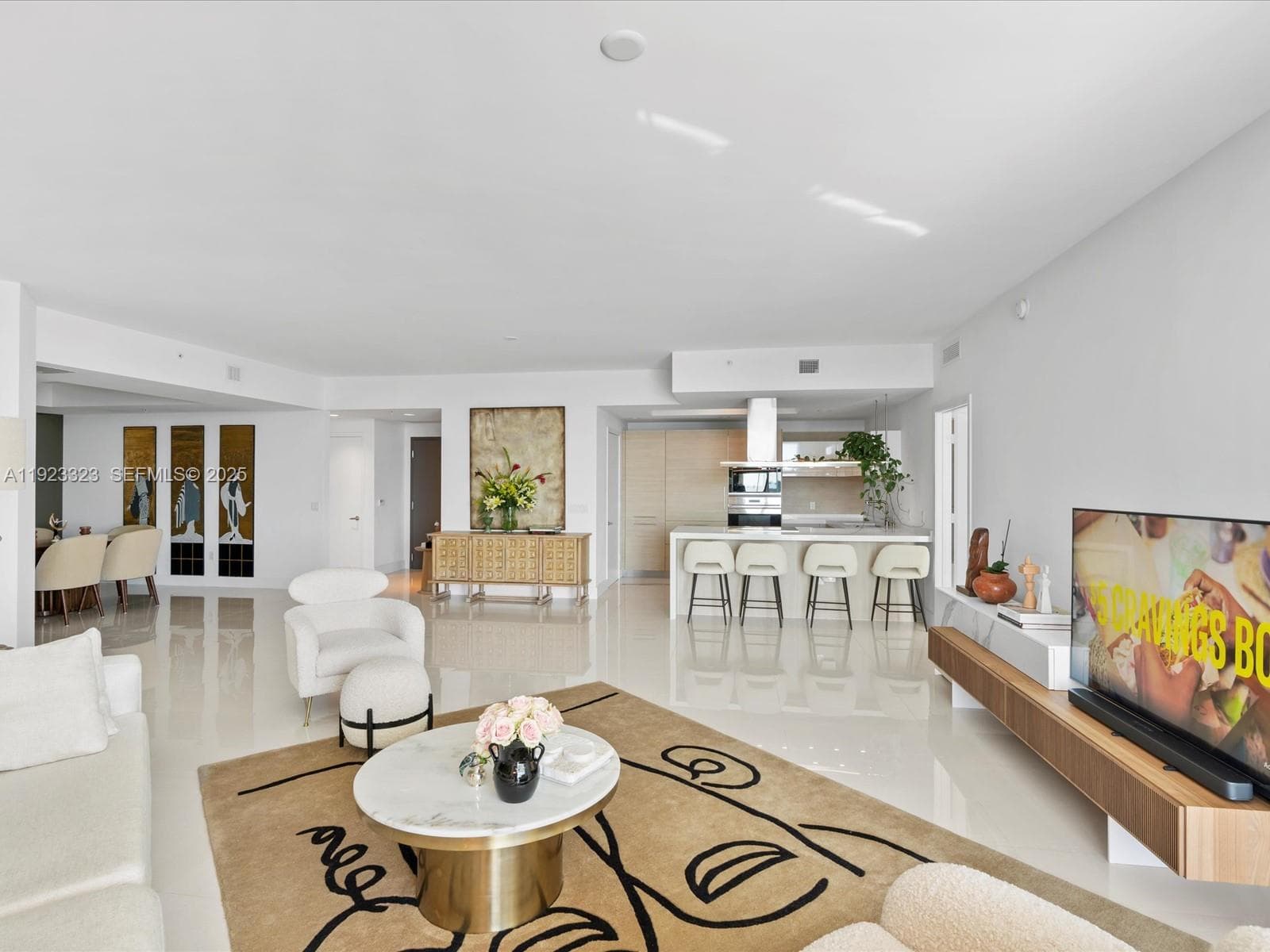 17111 Biscayne Blvd 1104 photo 4