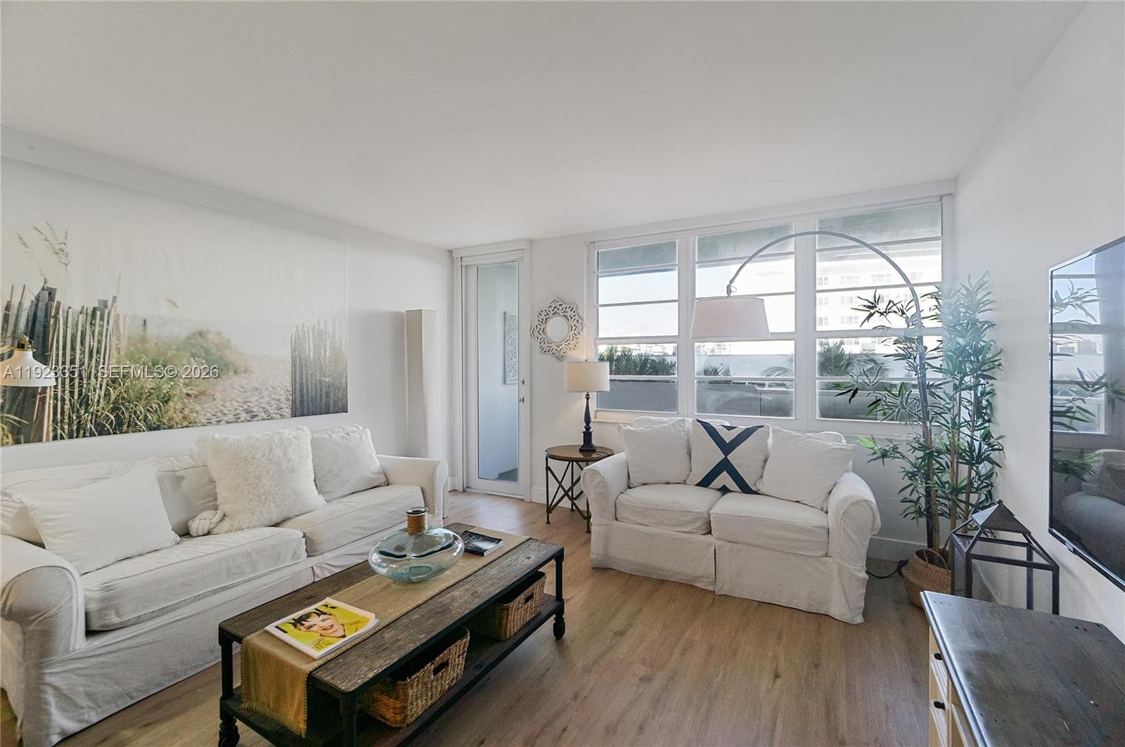 100 Lincoln Rd 410 photo 1