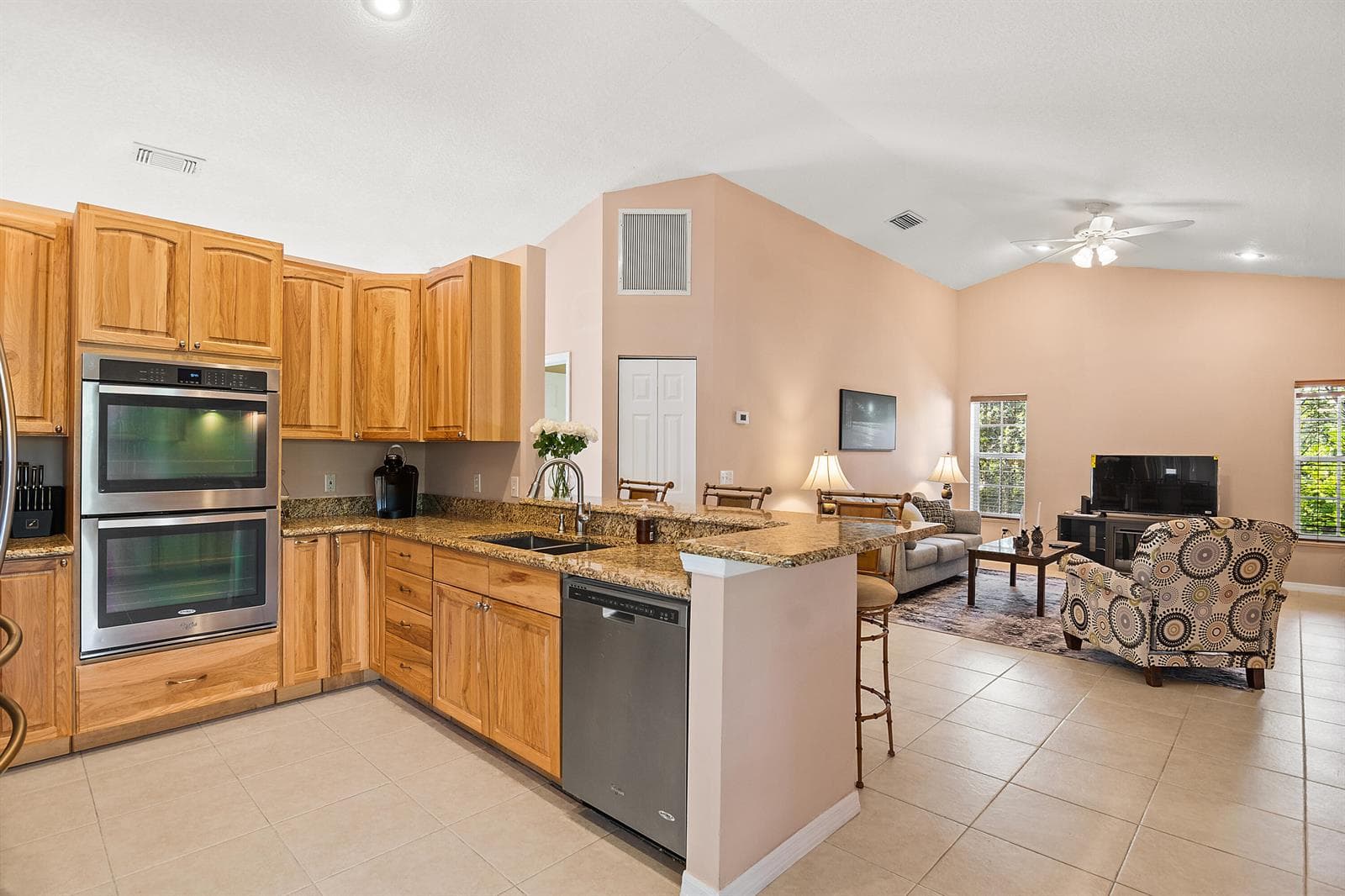 922 Jackson Way photo 16