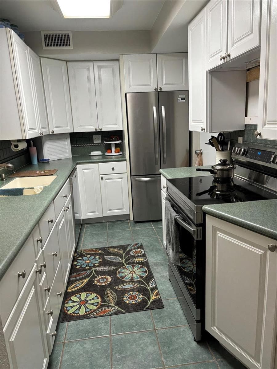 900 River Reach Drive 216 photo 4