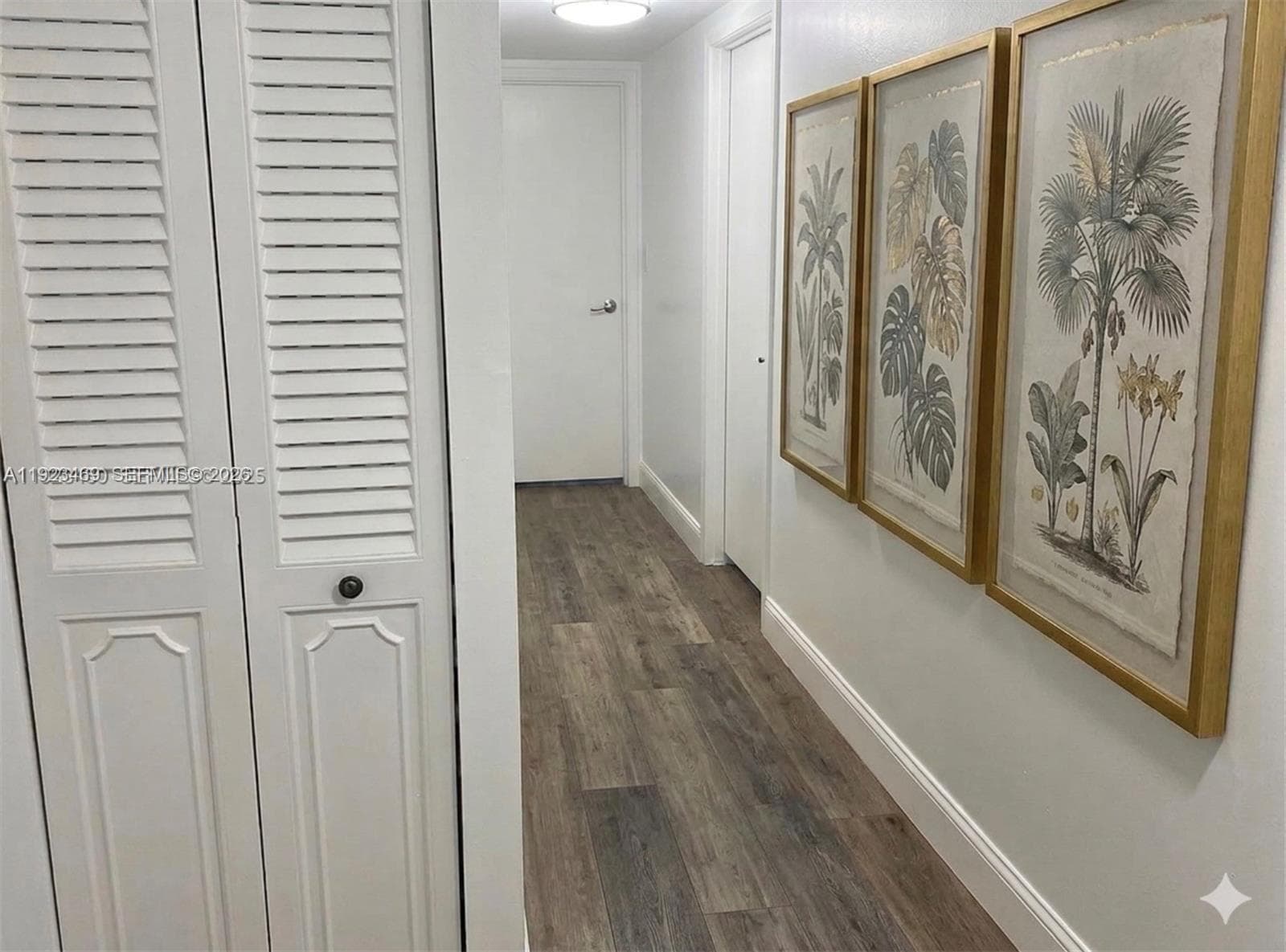 100 Golden Isles Dr 605 photo 5