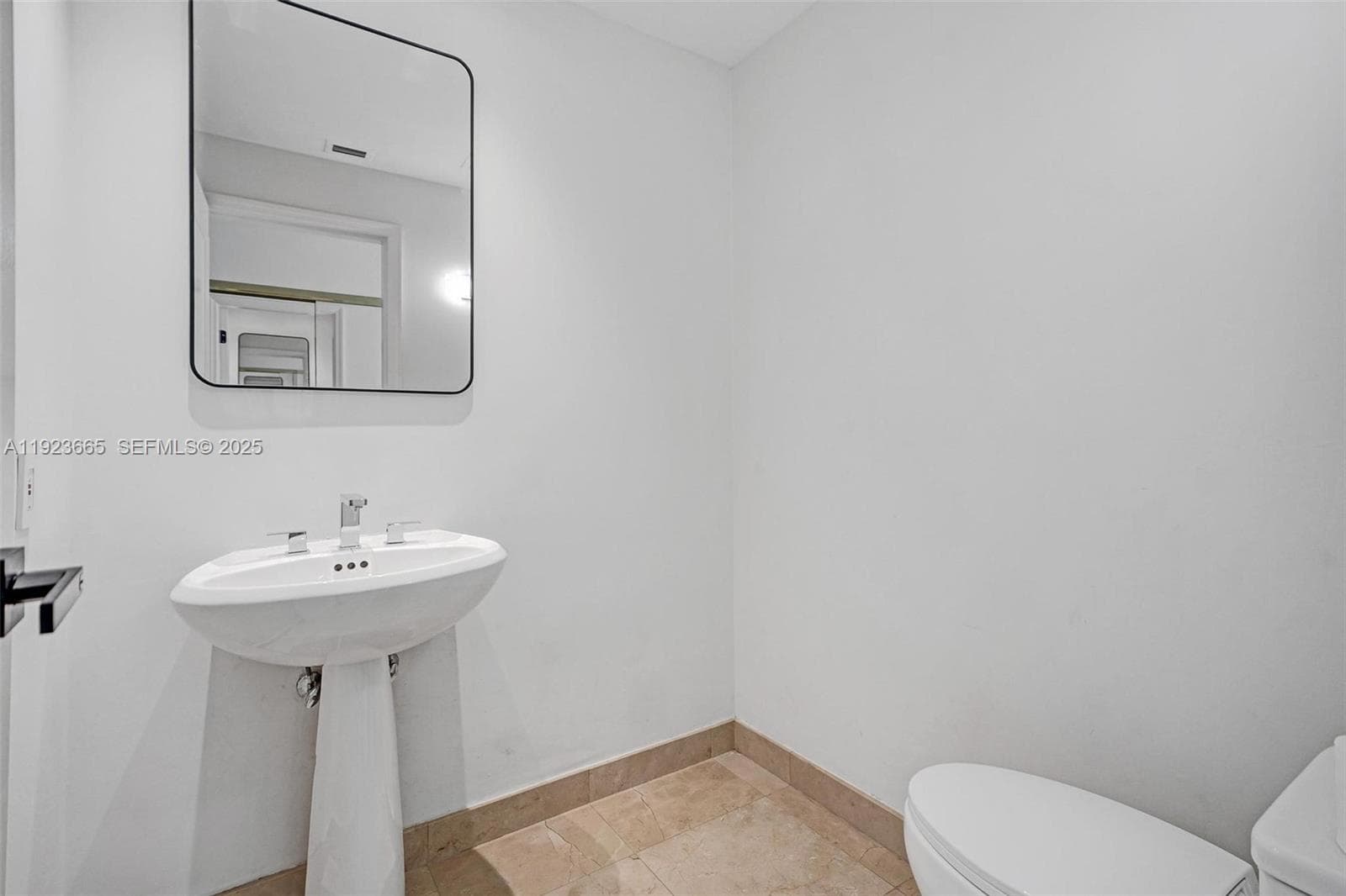 10101 Collins Ave 17A photo 17