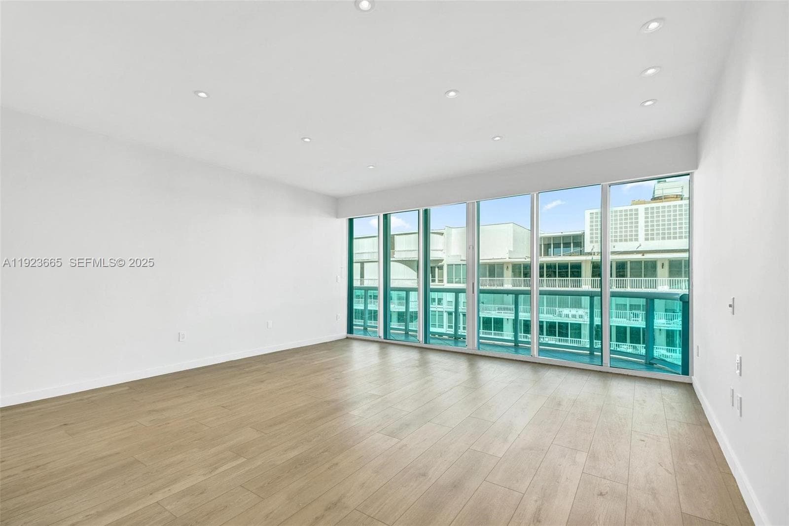 10101 Collins Ave 17A photo 20