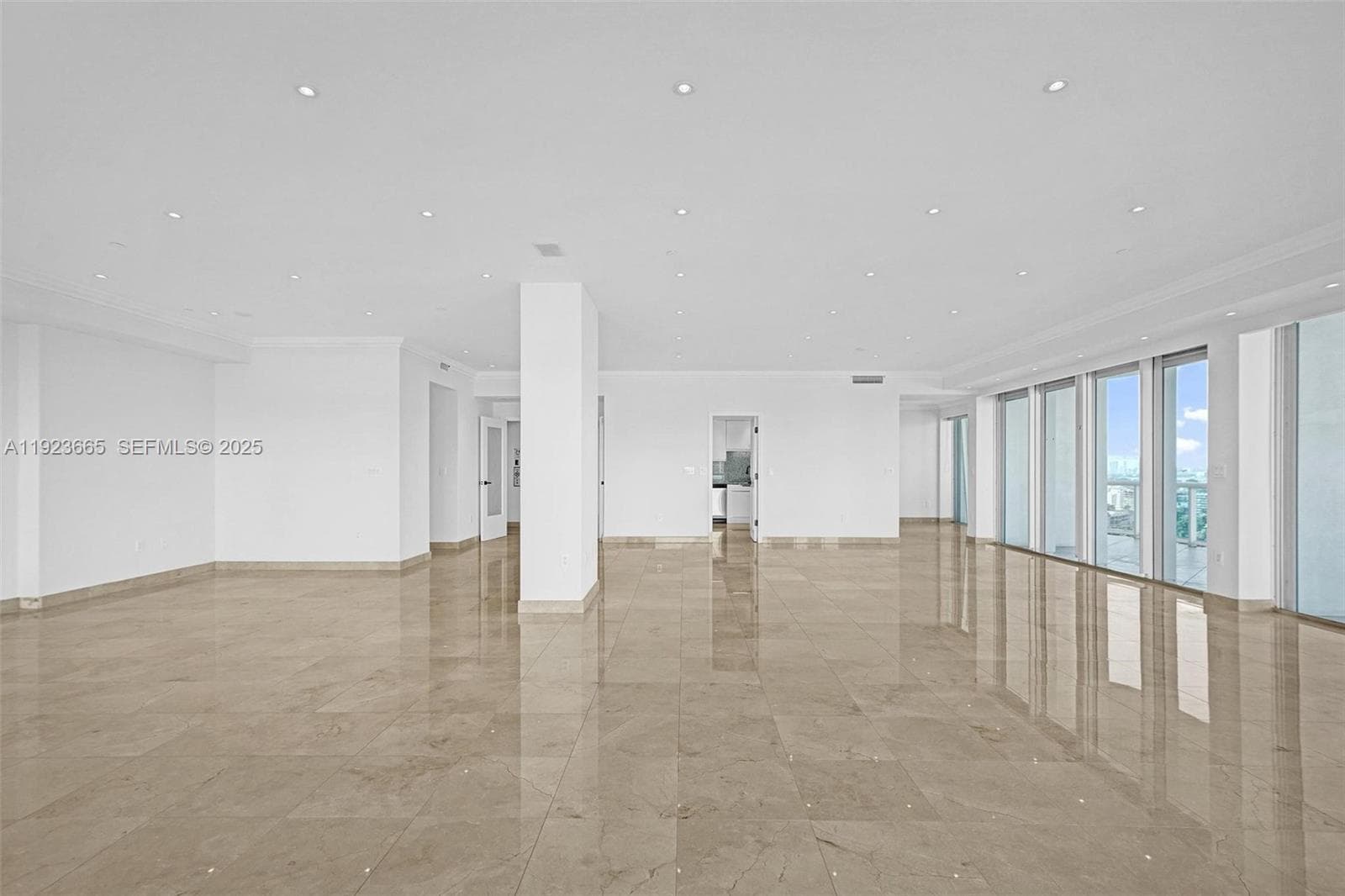 10101 Collins Ave 17A photo 10
