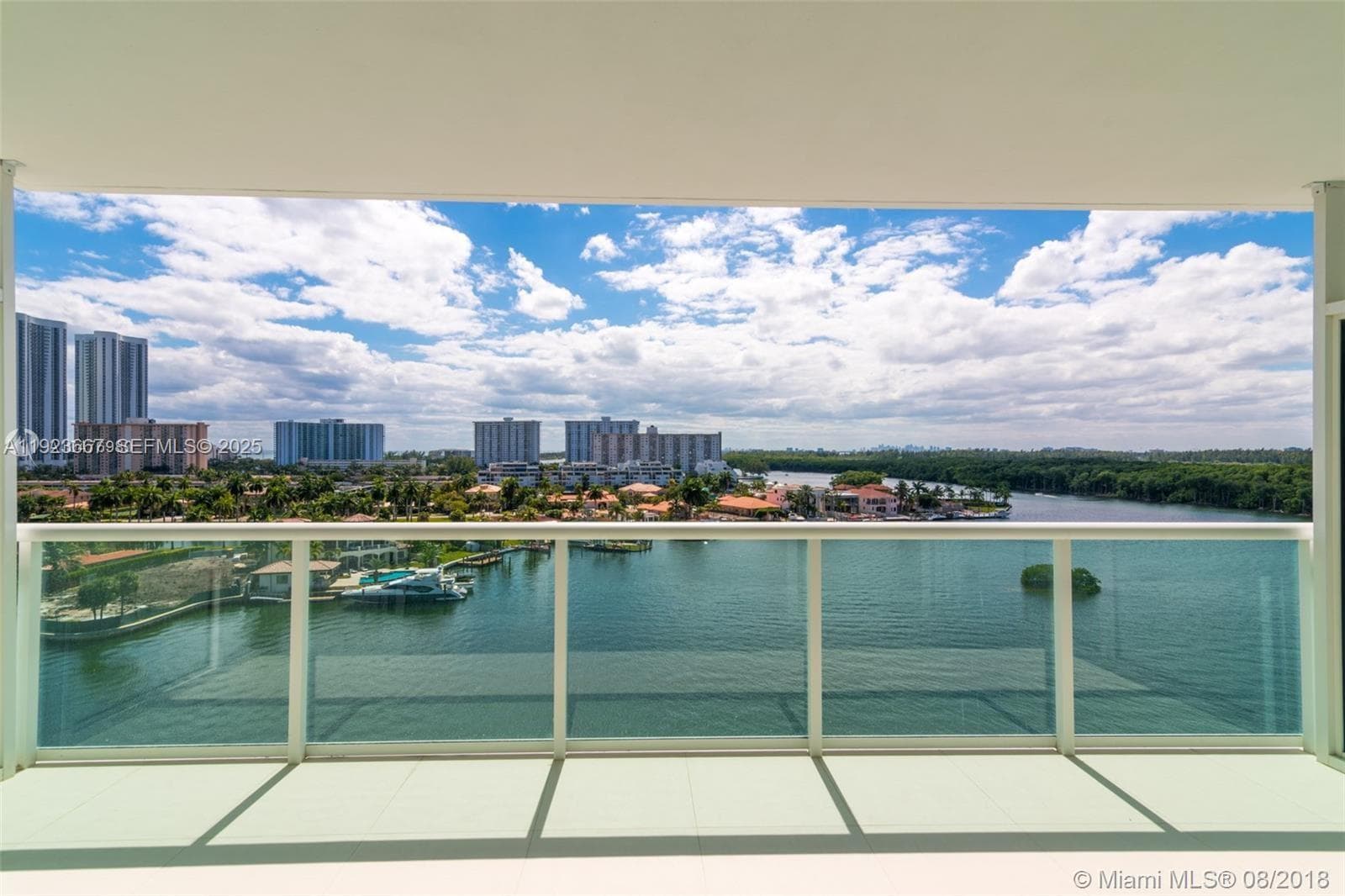 400 Sunny Isles Blvd 1019 photo 1