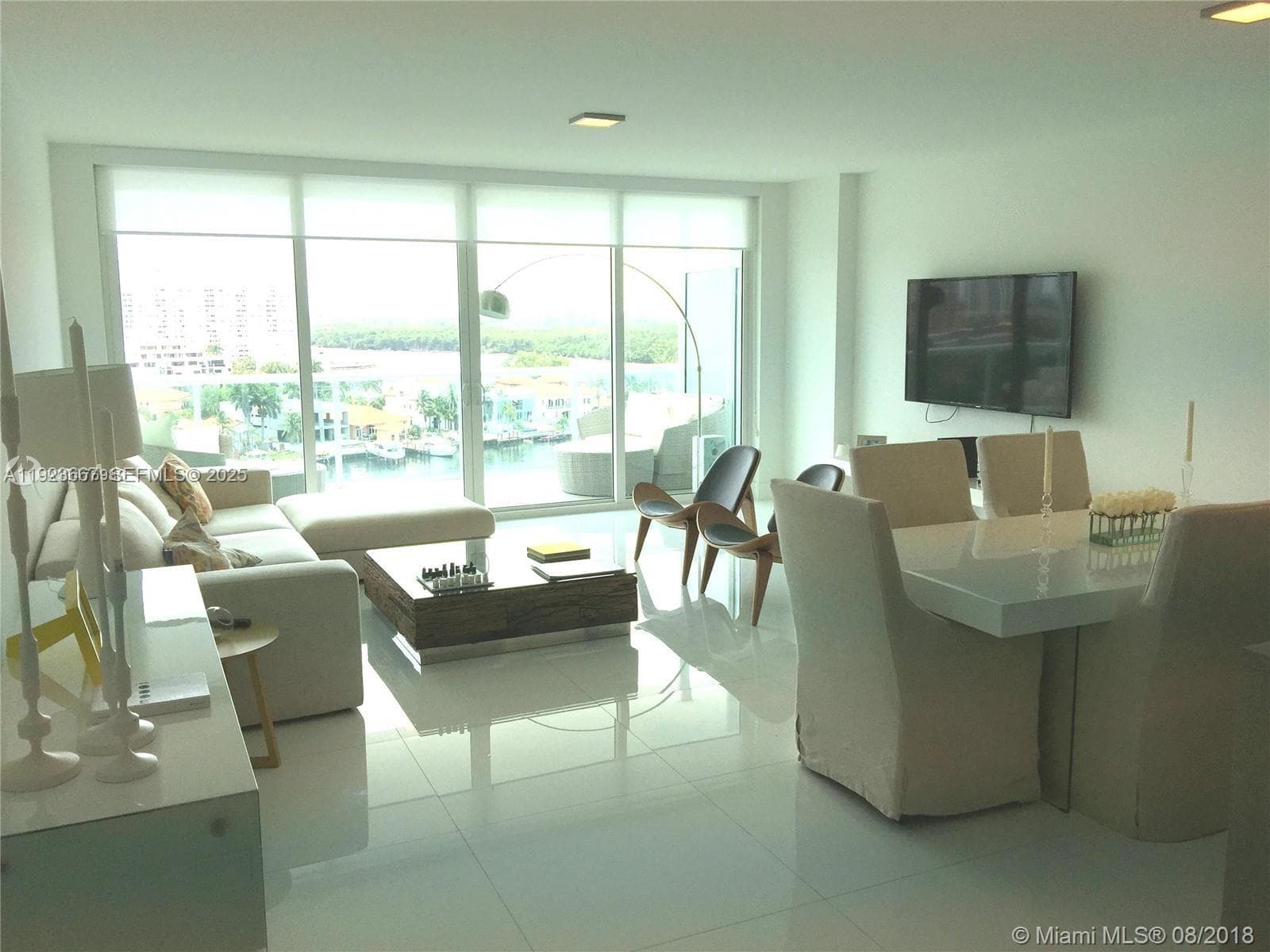 400 Sunny Isles Blvd 1019 photo 4