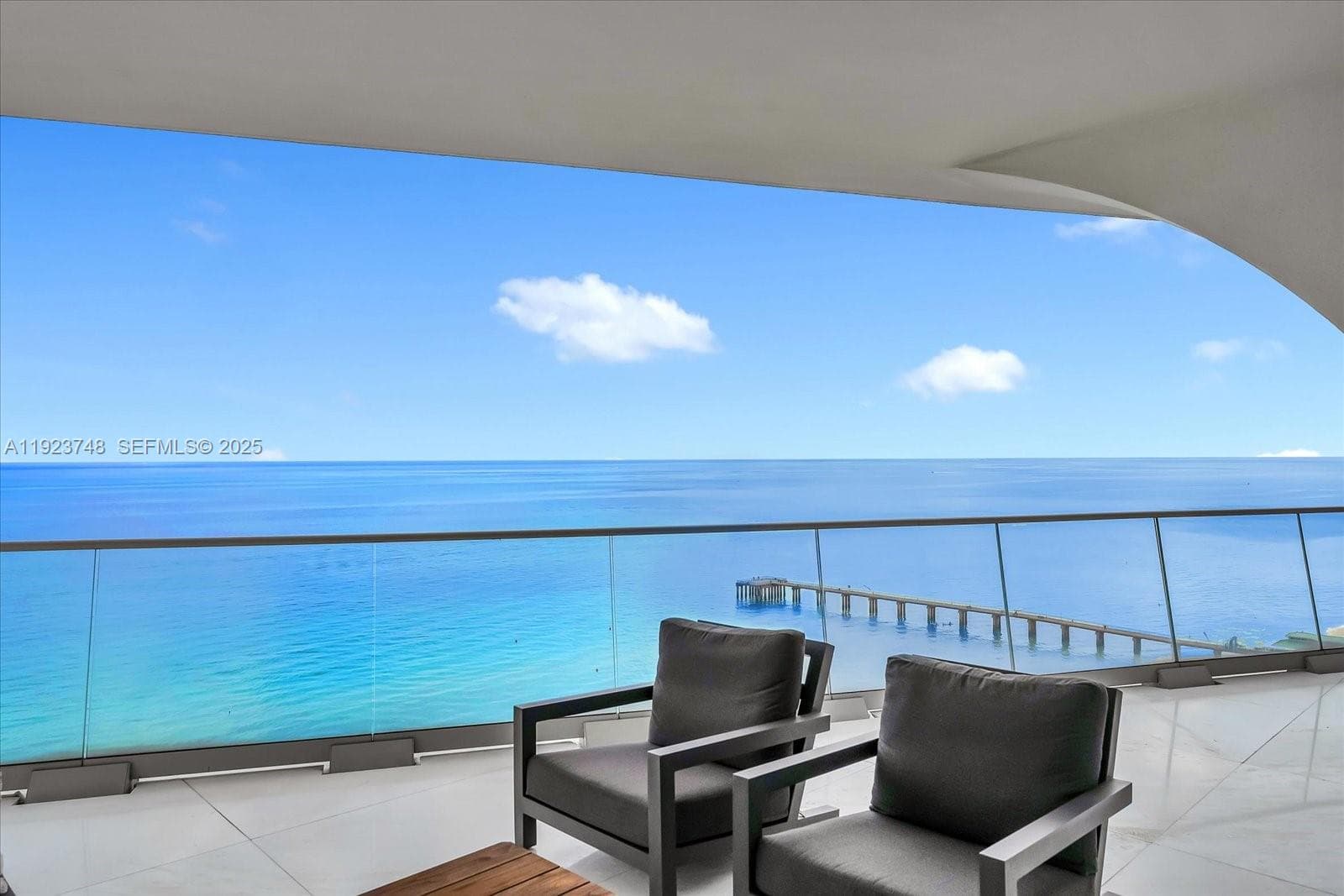 16901 Collins Ave 1802 photo 4