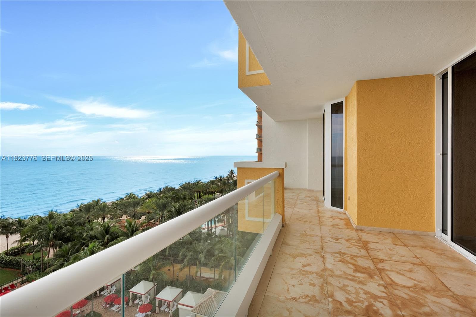 17875 Collins Ave 905 photo 7