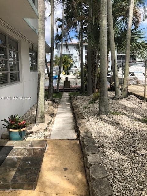 645 NE 77th St 8 photo 3