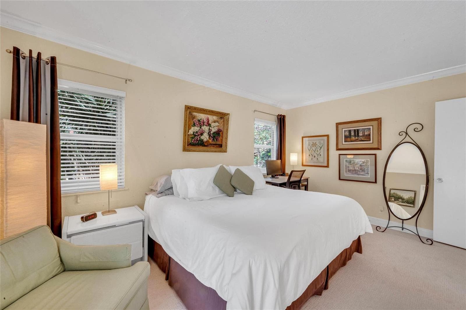 341 N Birch Road 204 photo 17