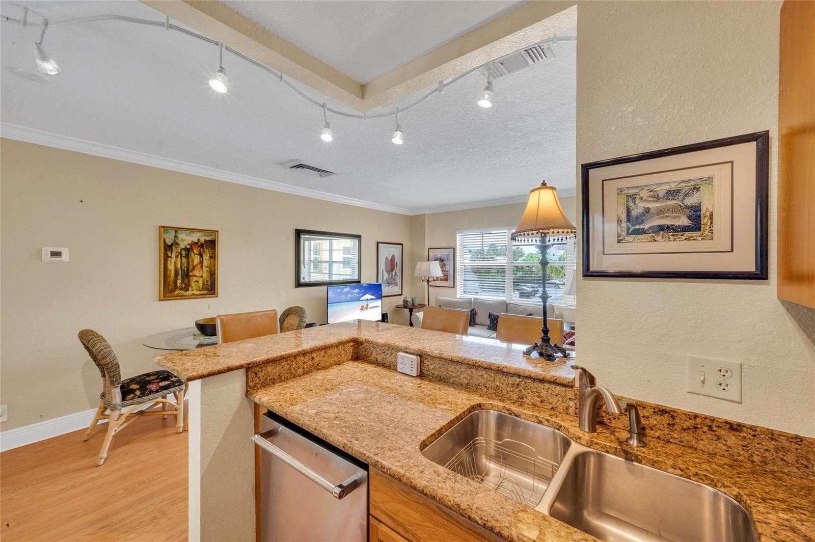 341 N Birch Road 204 photo 12