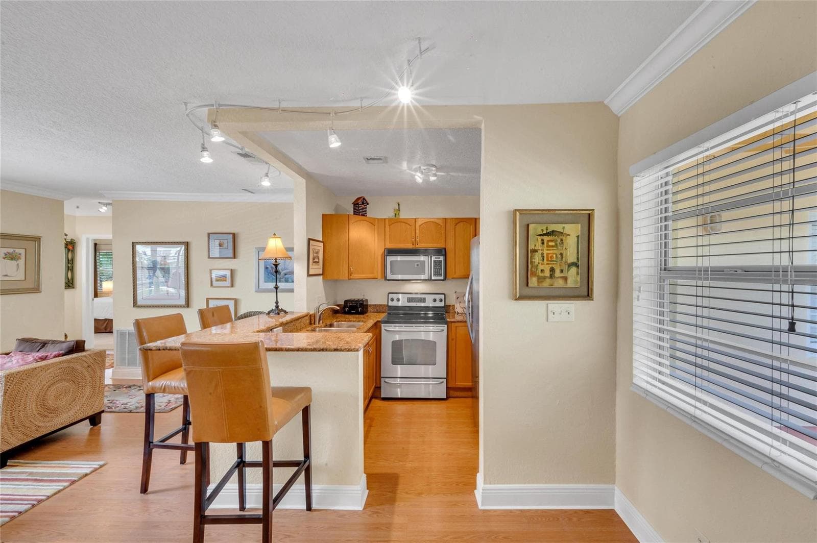 341 N Birch Road 204 photo 9