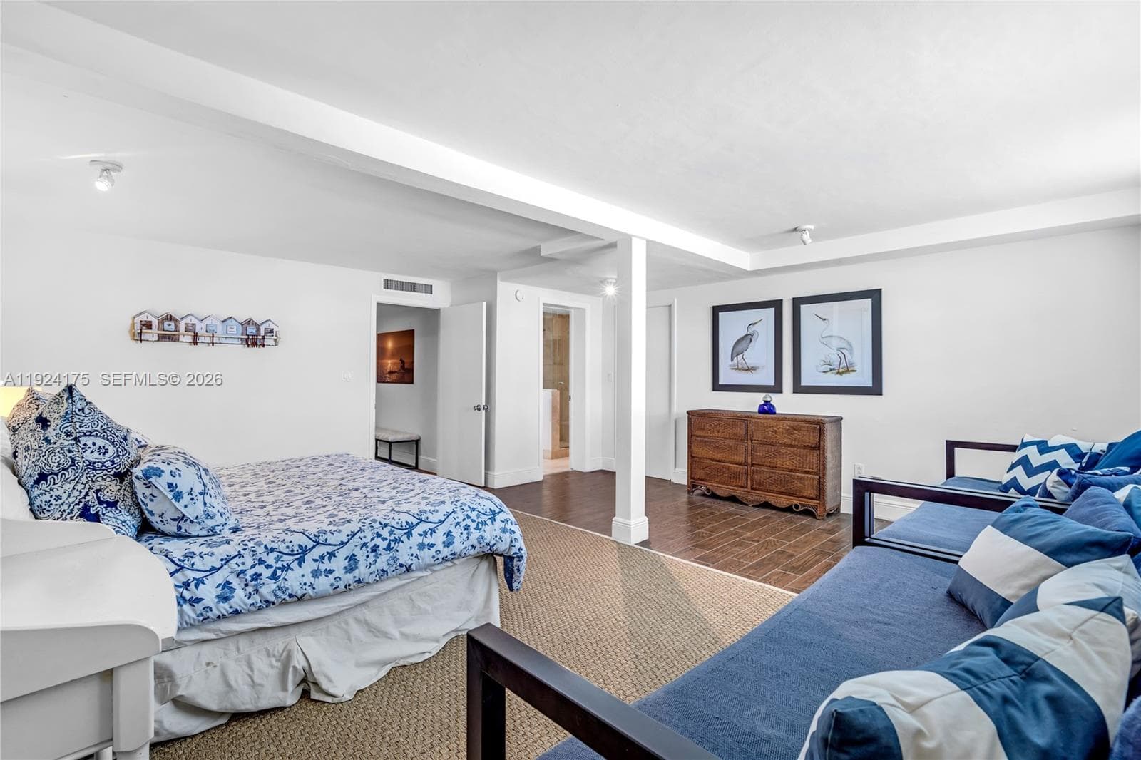 591 N Mashta Dr photo 18