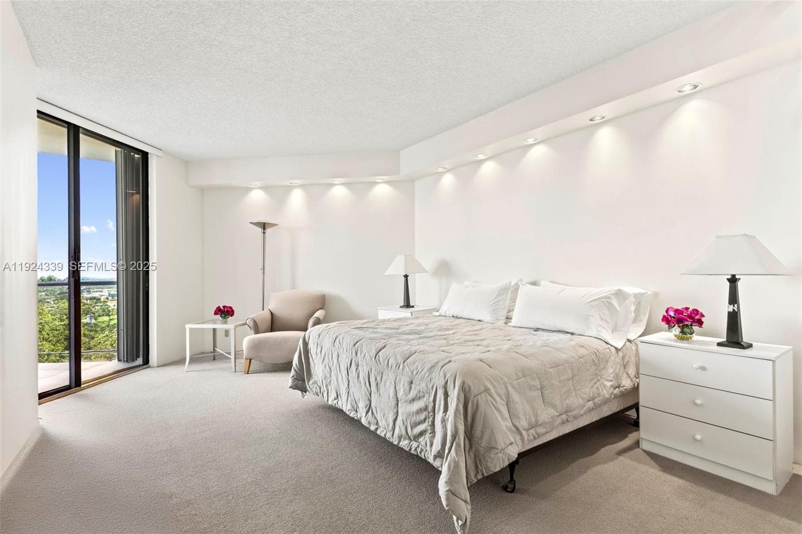 19500 Turnberry Way 26-C photo 12