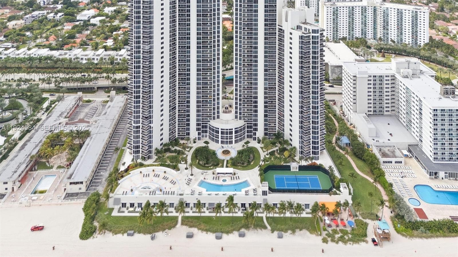 19111 Collins Ave 505 photo 24