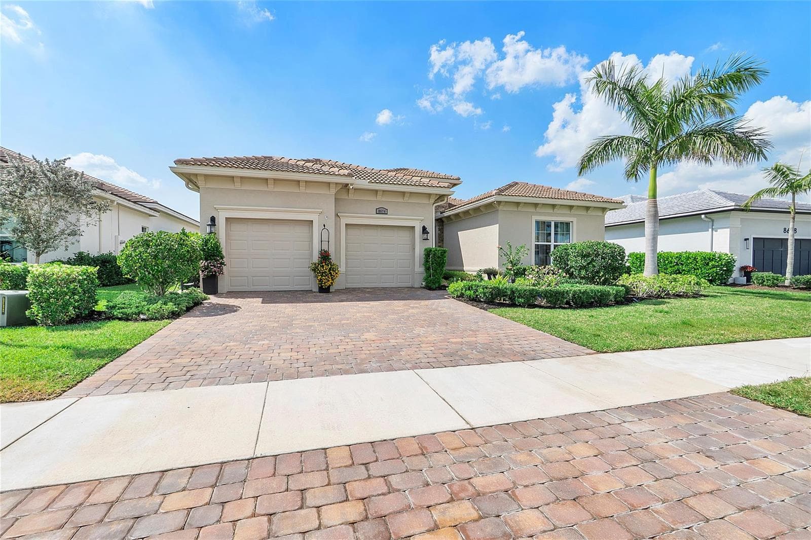 8674 SW Flutto Way photo 1
