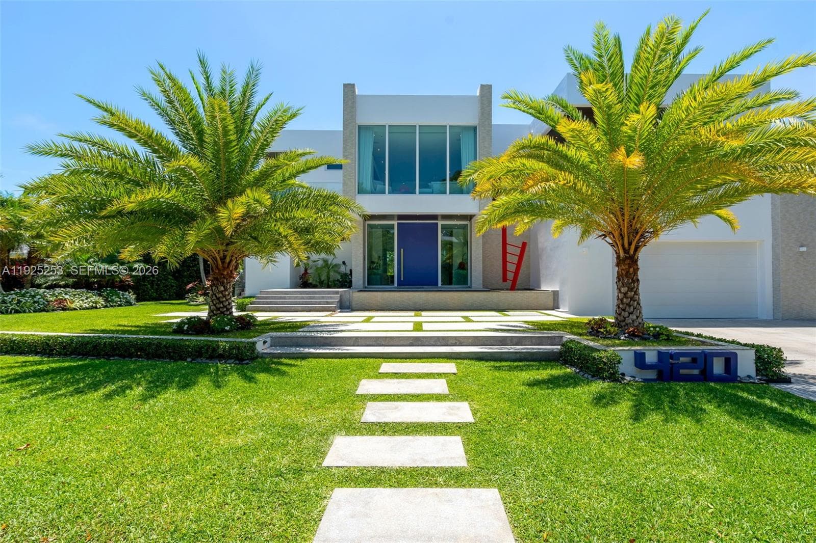 420 Island Dr photo 6