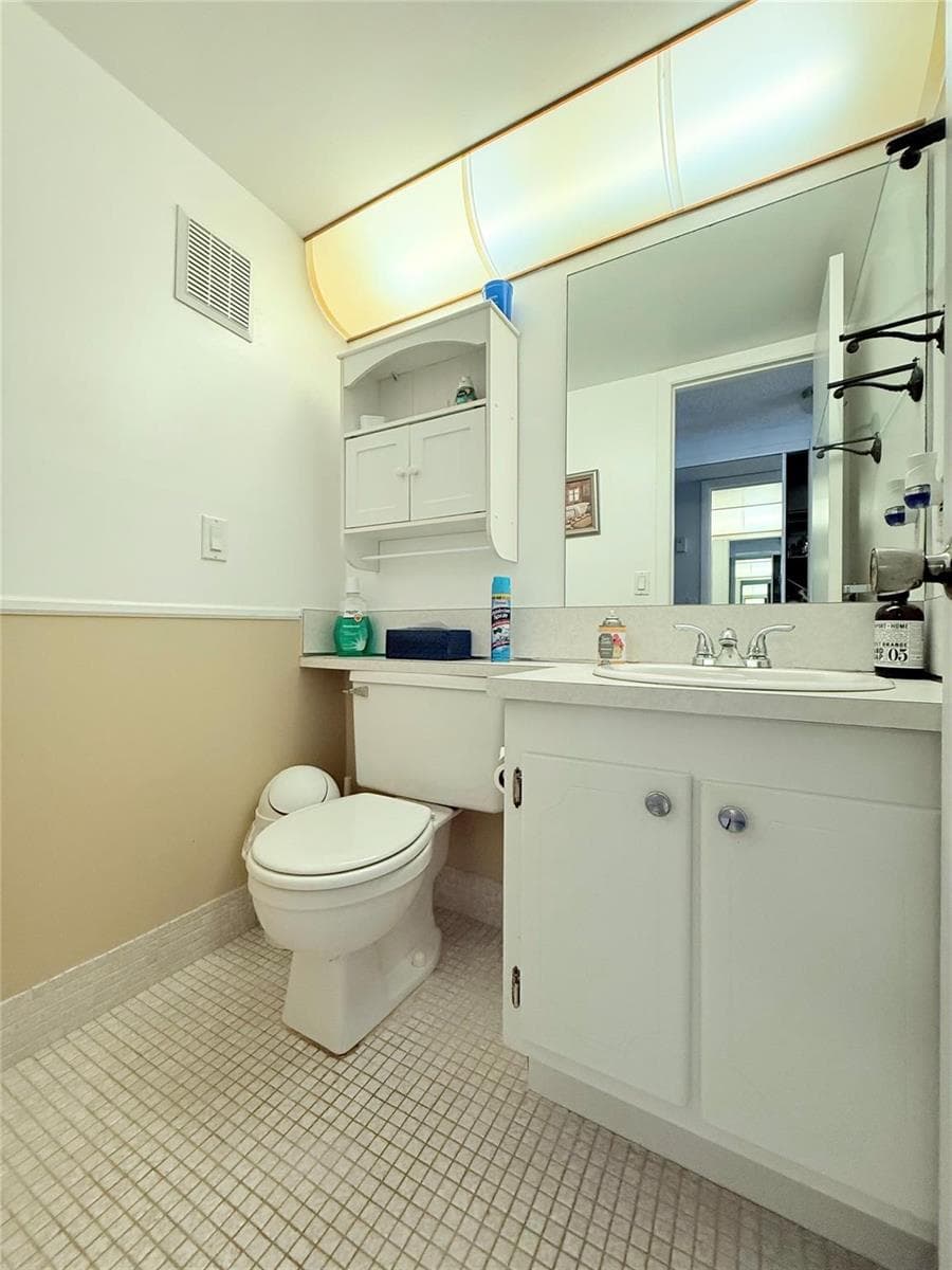 53 Markham C 53 photo 10