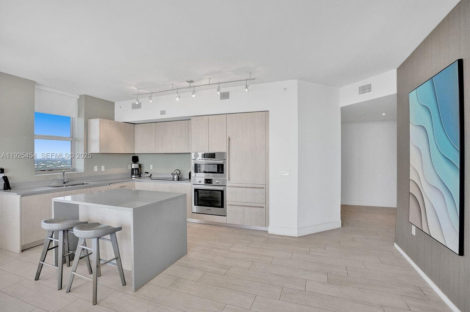 4010 S Ocean Dr R1108 photo 6