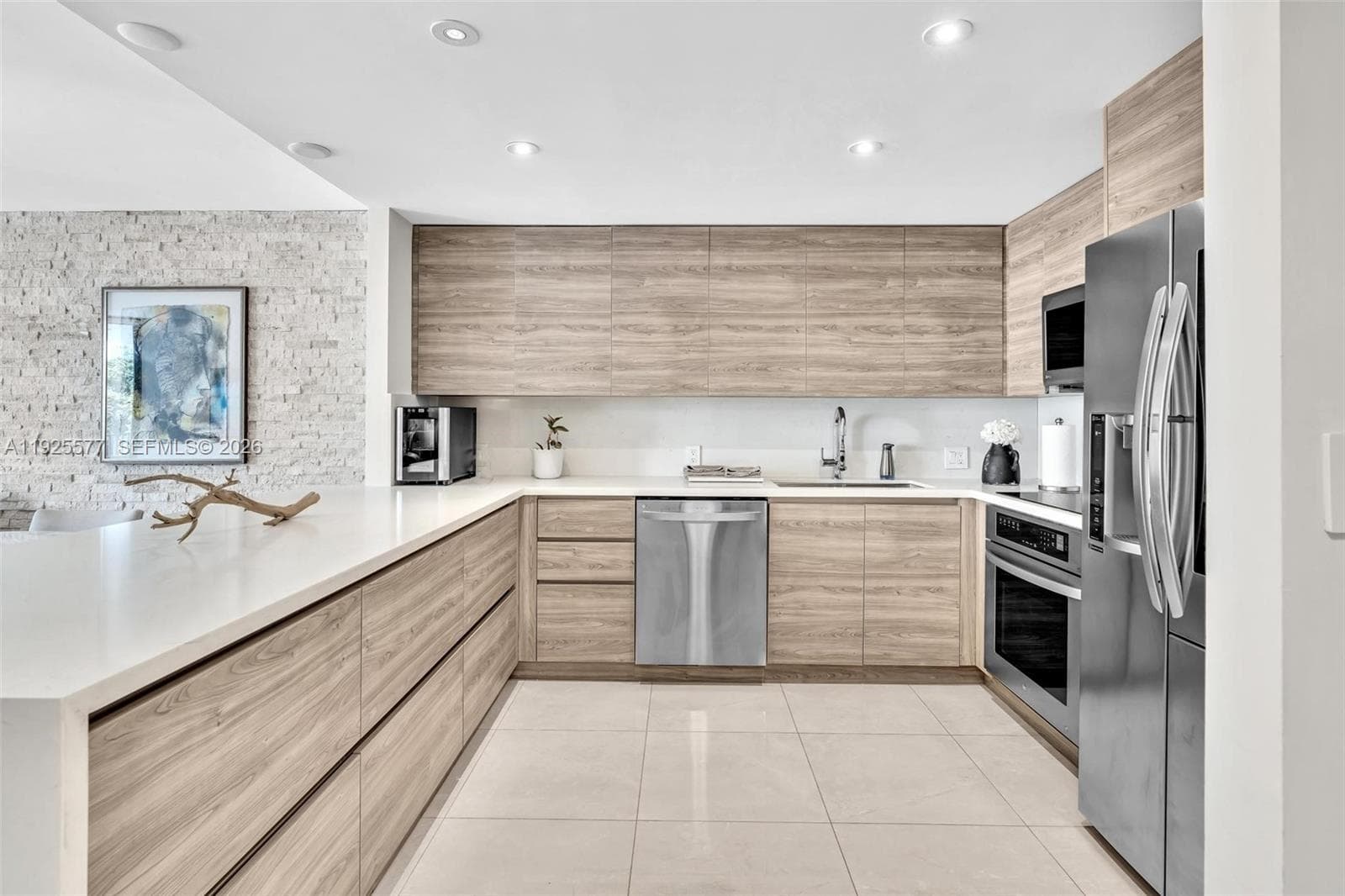 1865 Brickell Ave A703 photo 8