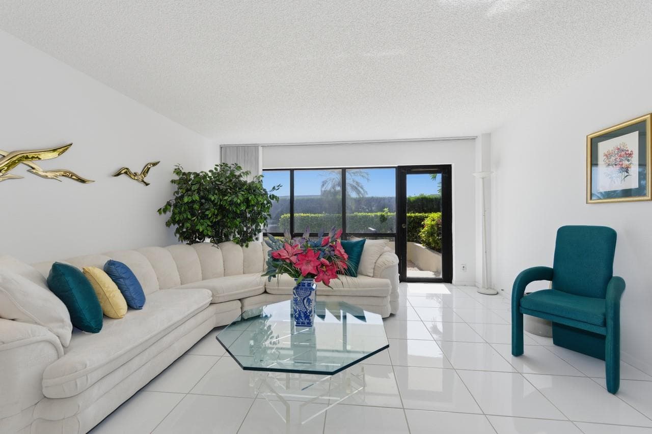 4900 N Ocean Boulevard 303 photo 5