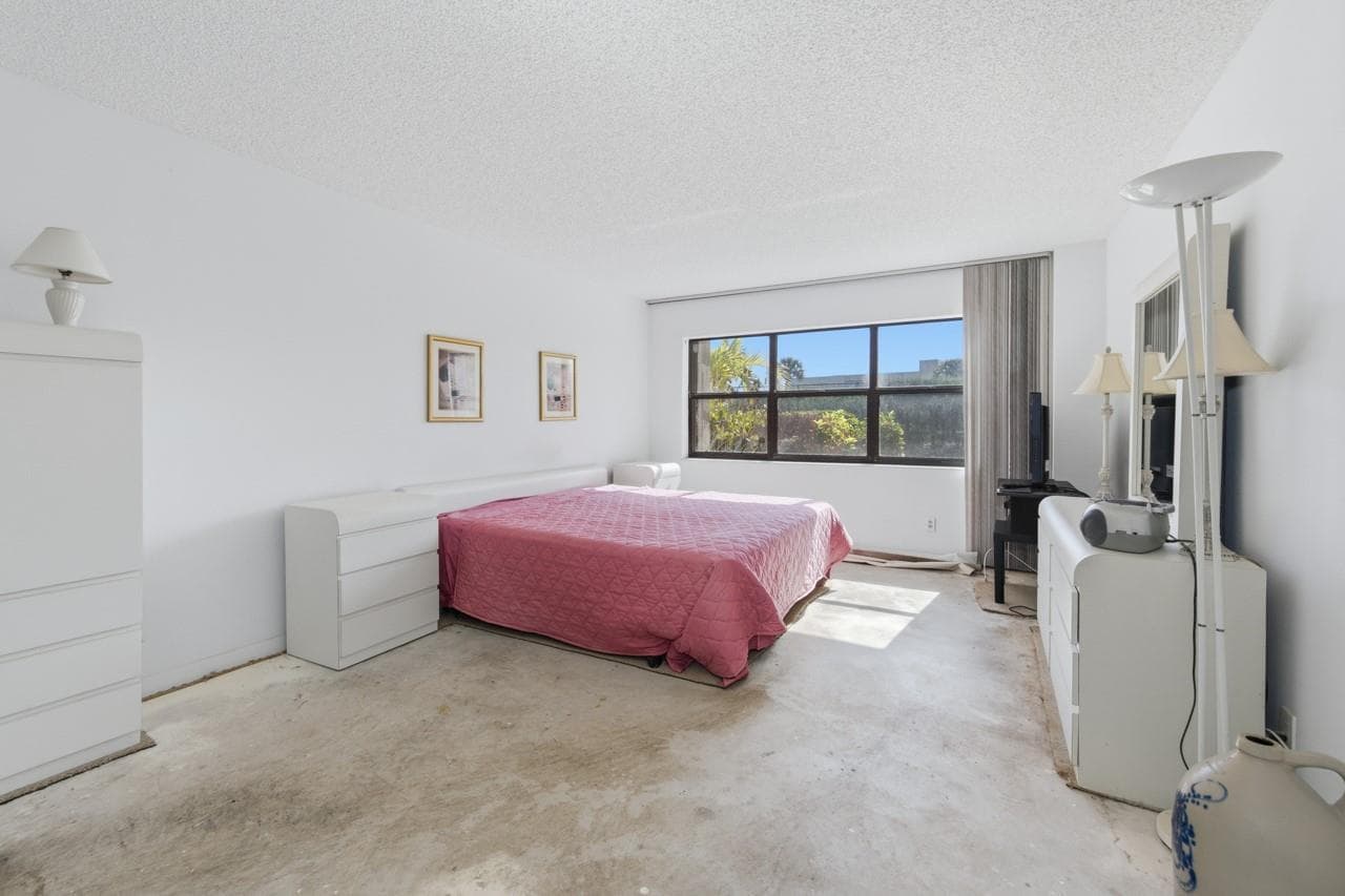 4900 N Ocean Boulevard 303 photo 14