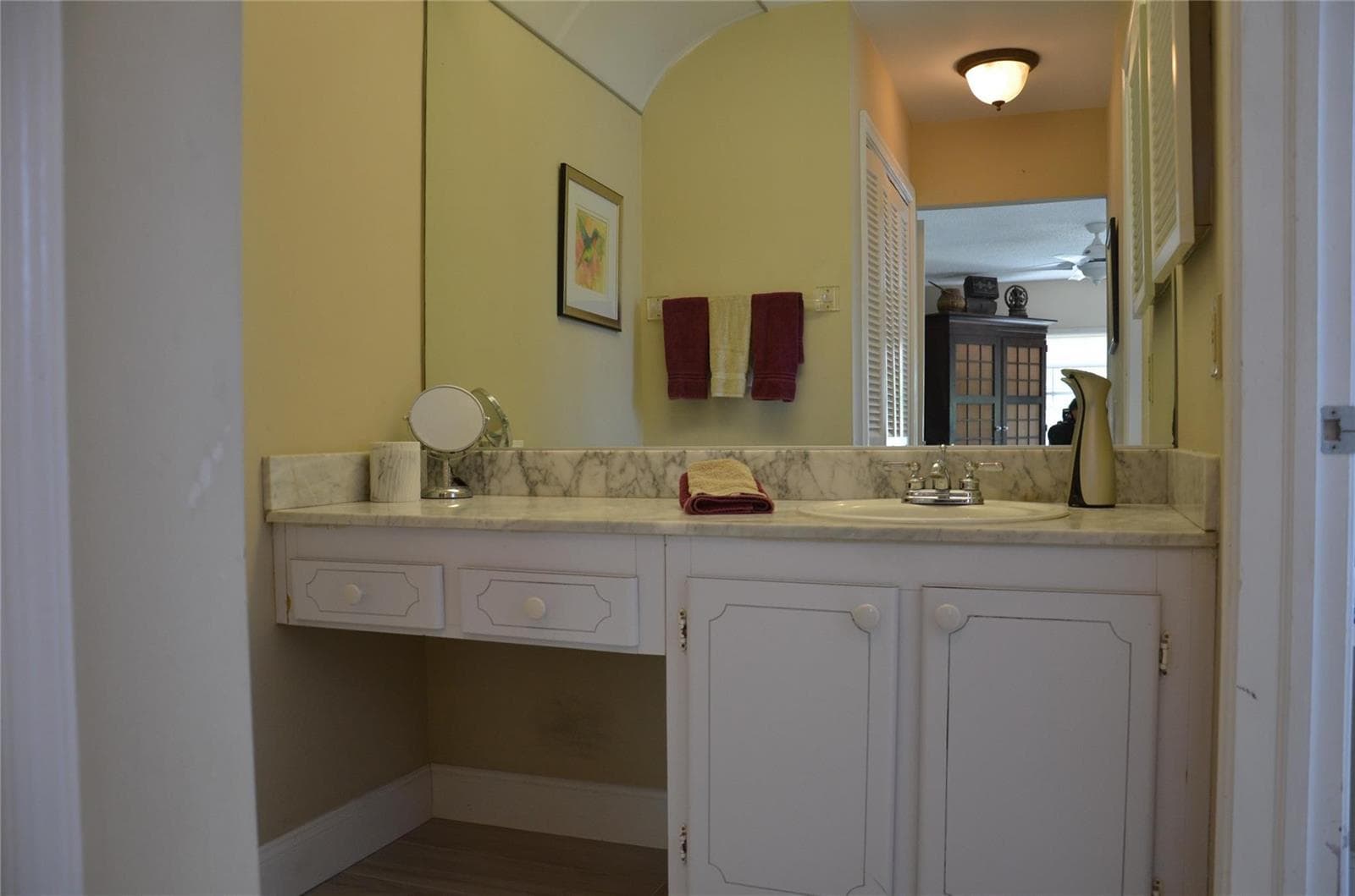 6201 Bay Club Drive 4 photo 16