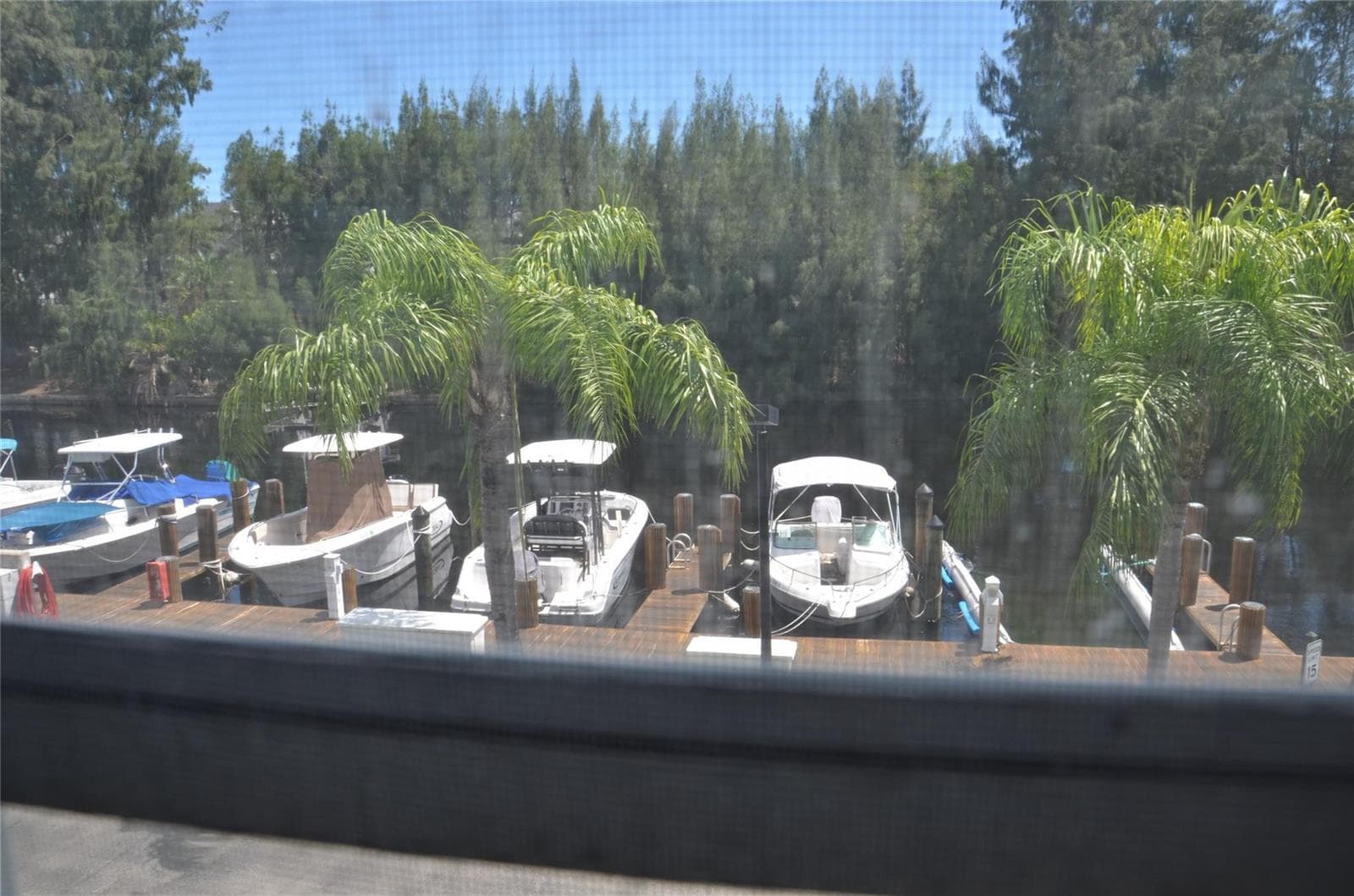 6201 Bay Club Drive 4 photo 18