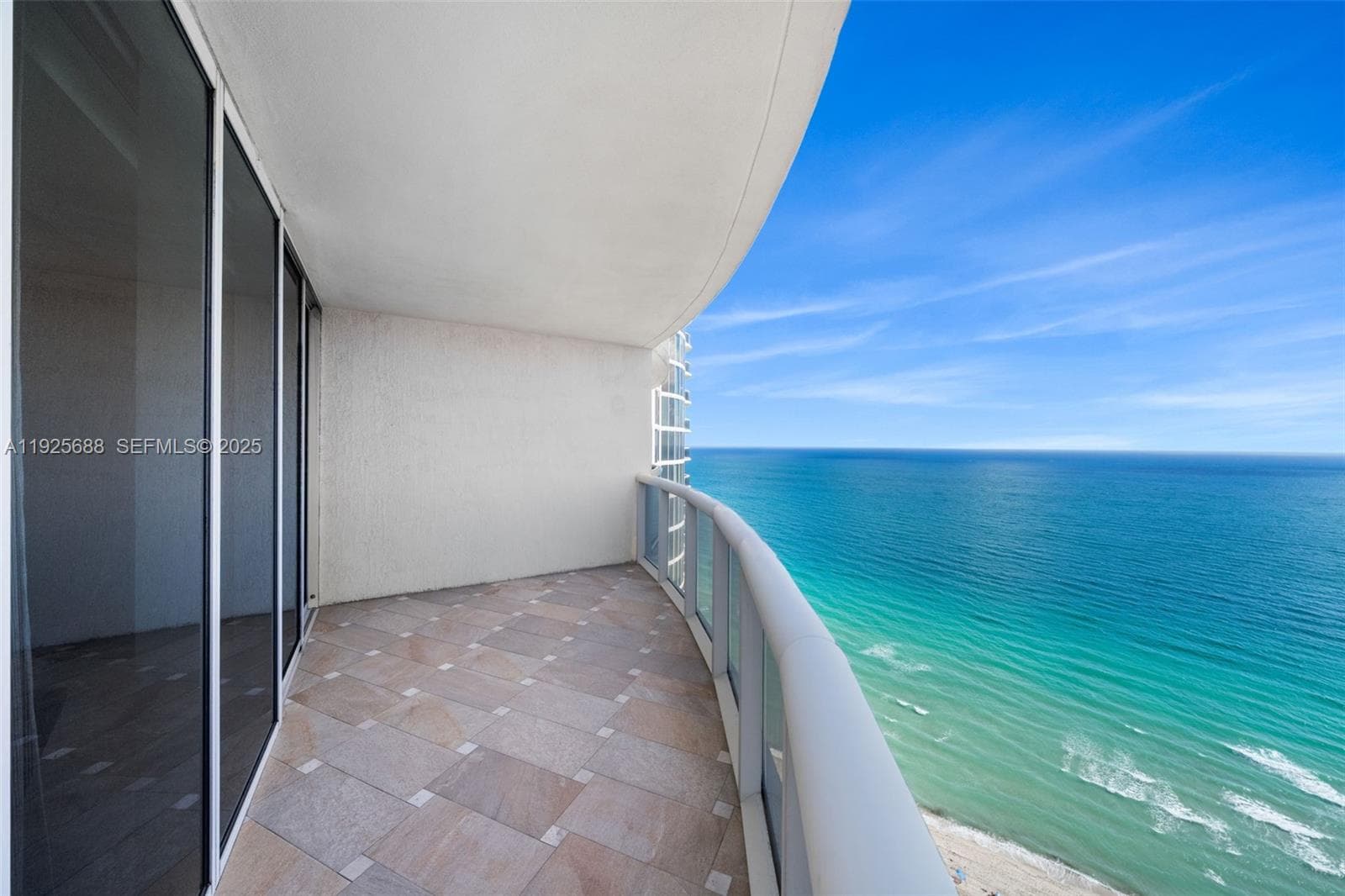 17201 Collins Ave 3505 photo 4