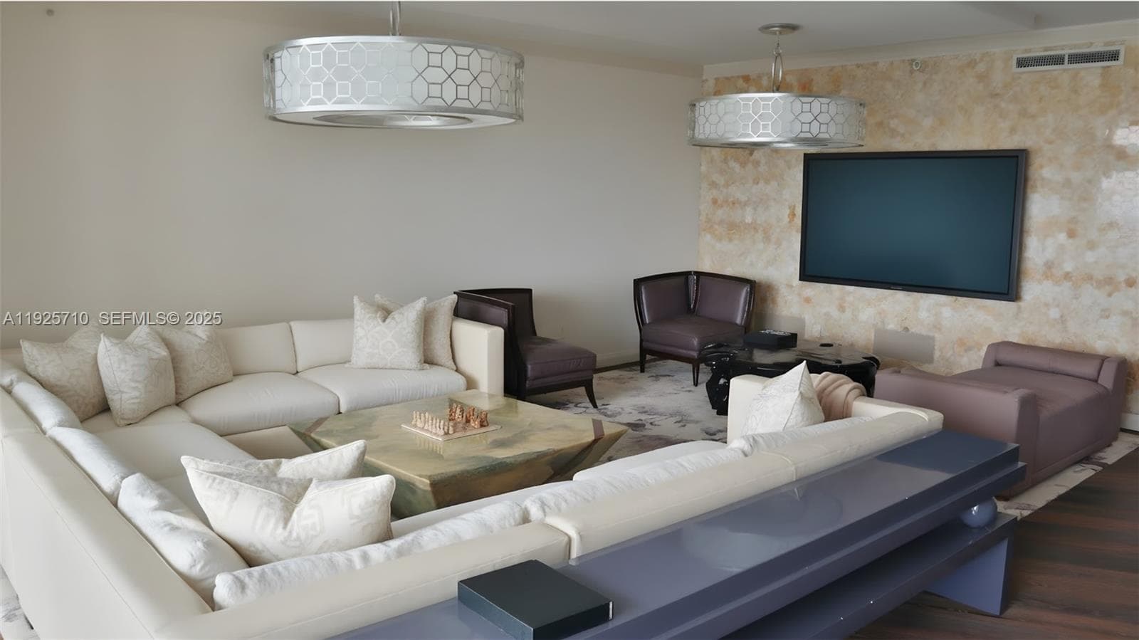 10295 Collins Ave 1203 photo 2