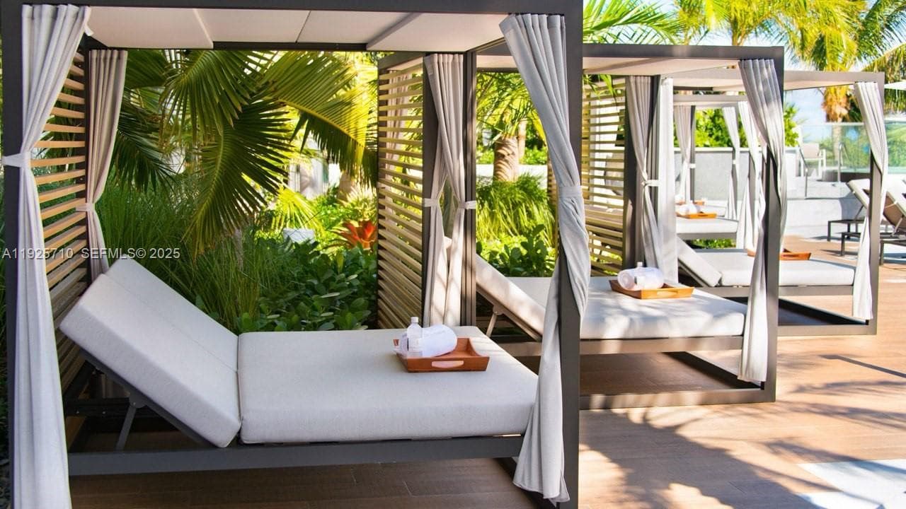 10295 Collins Ave 1203 photo 21