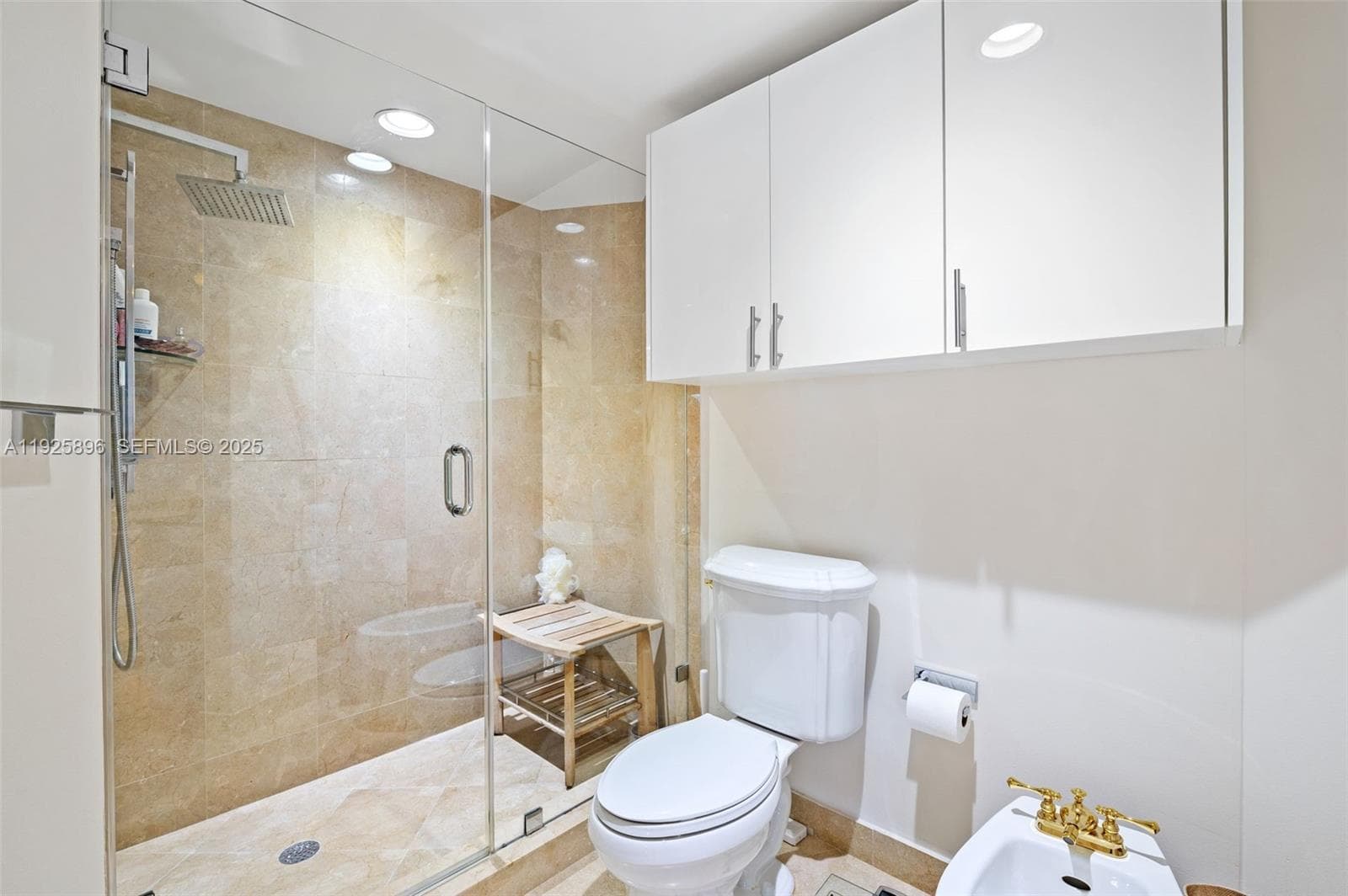 19333 E Collins Ave 1402 photo 22