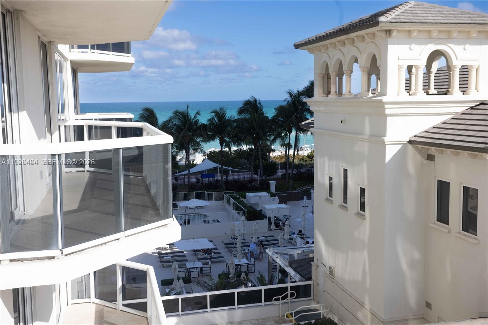 4779 Collins Ave 504 photo 1