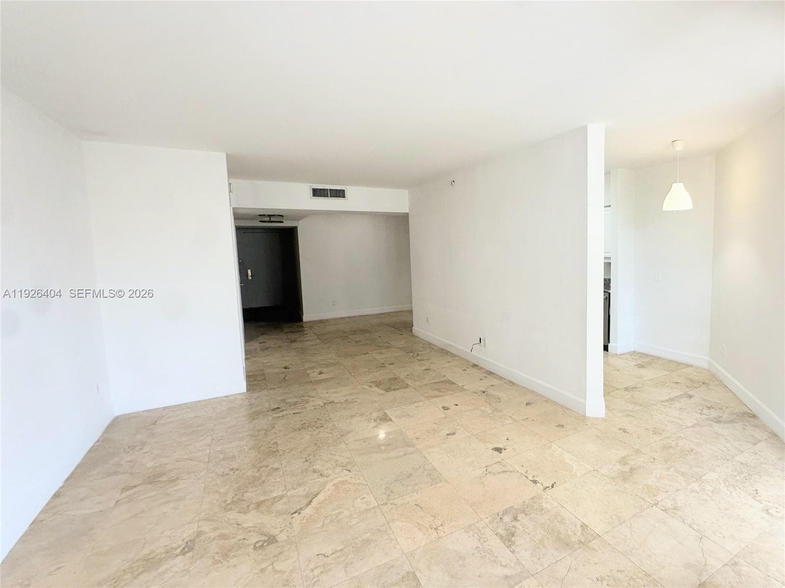 4779 Collins Ave 504 photo 11