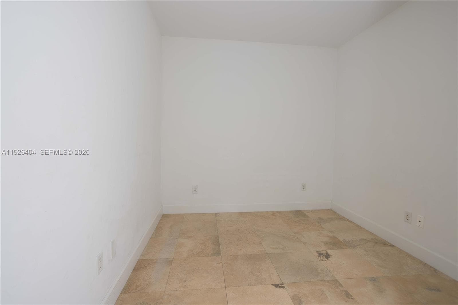 4779 Collins Ave 504 photo 25