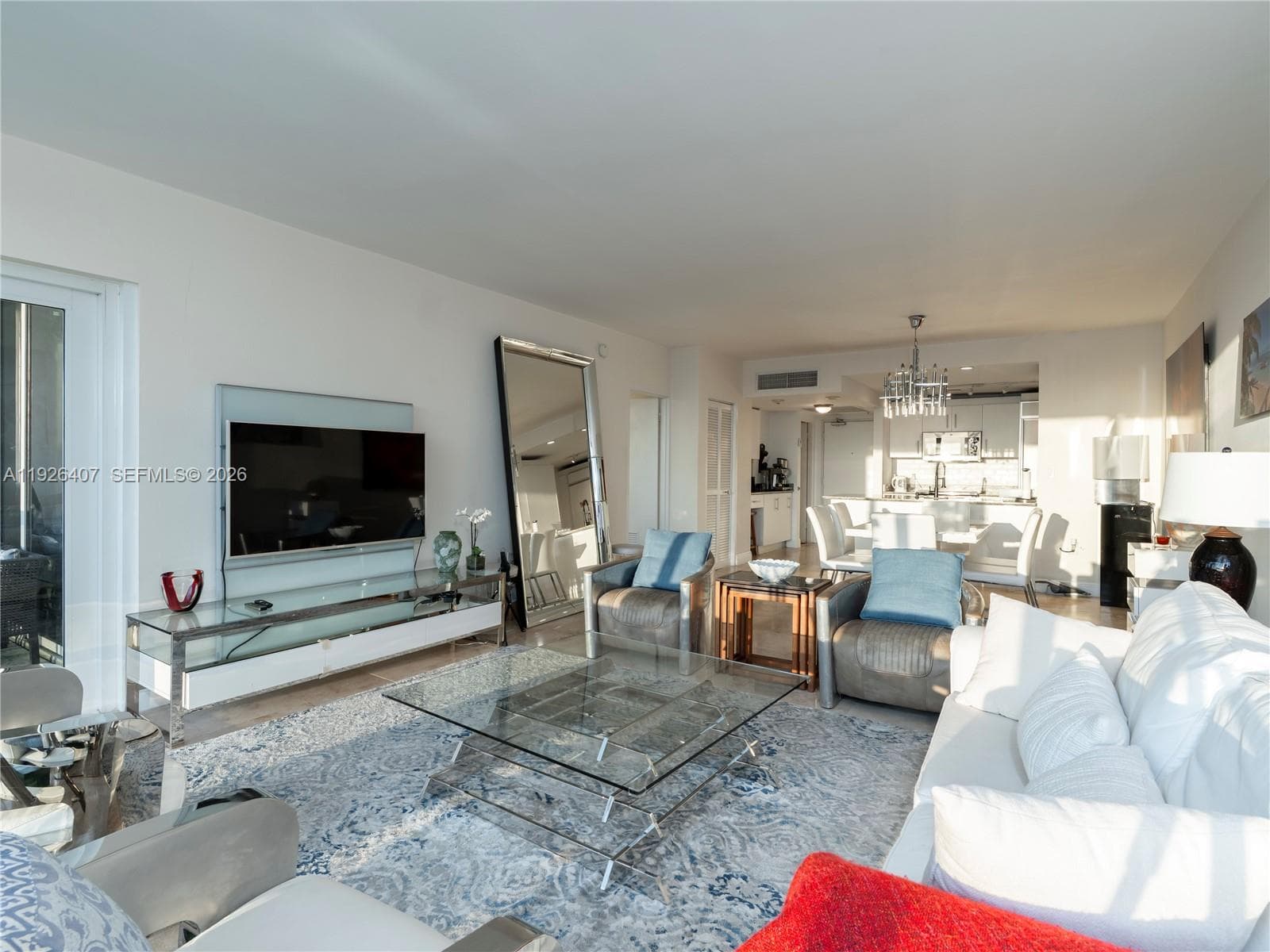 10275 Collins Ave 527 photo 10
