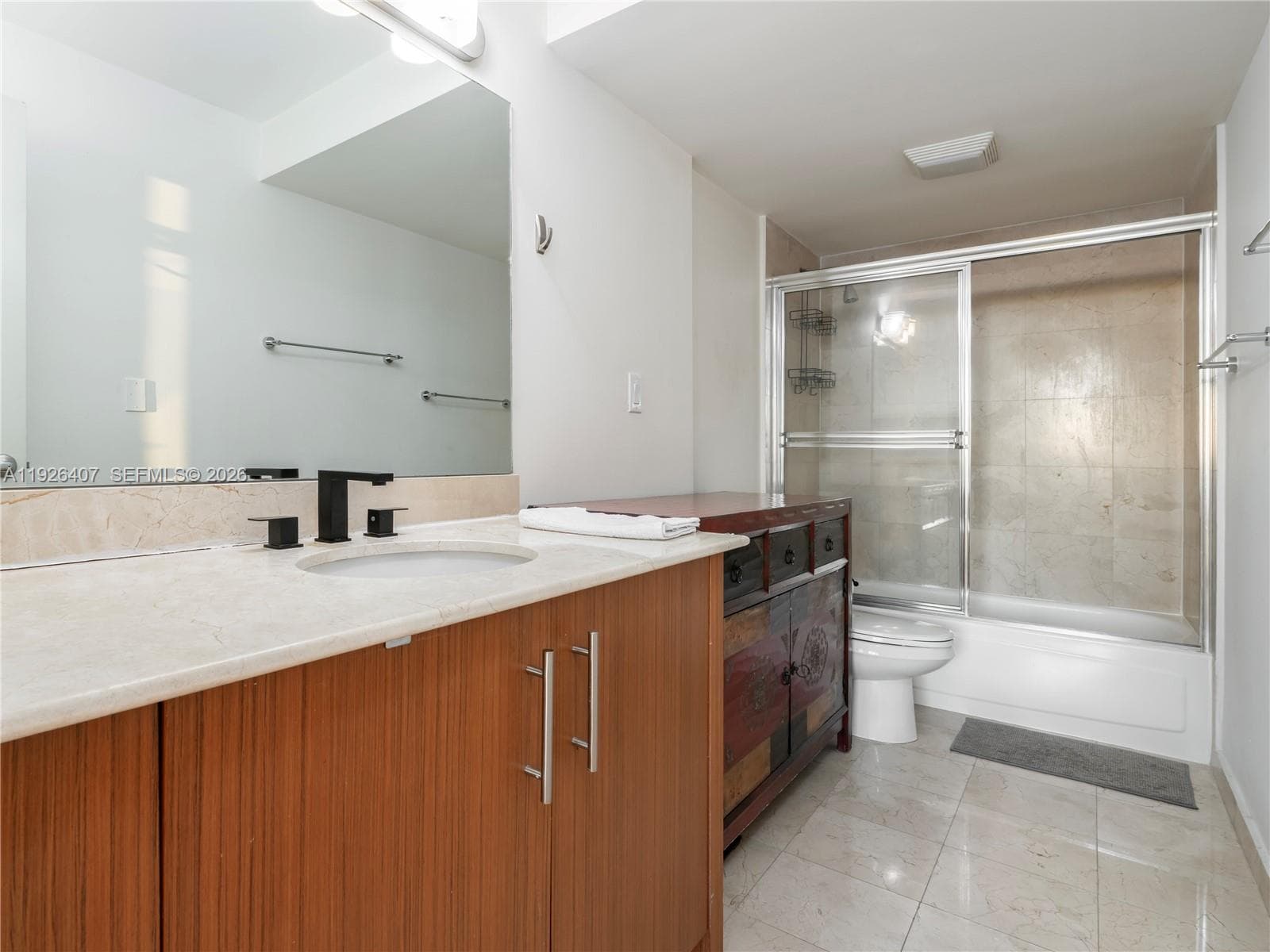 10275 Collins Ave 527 photo 15