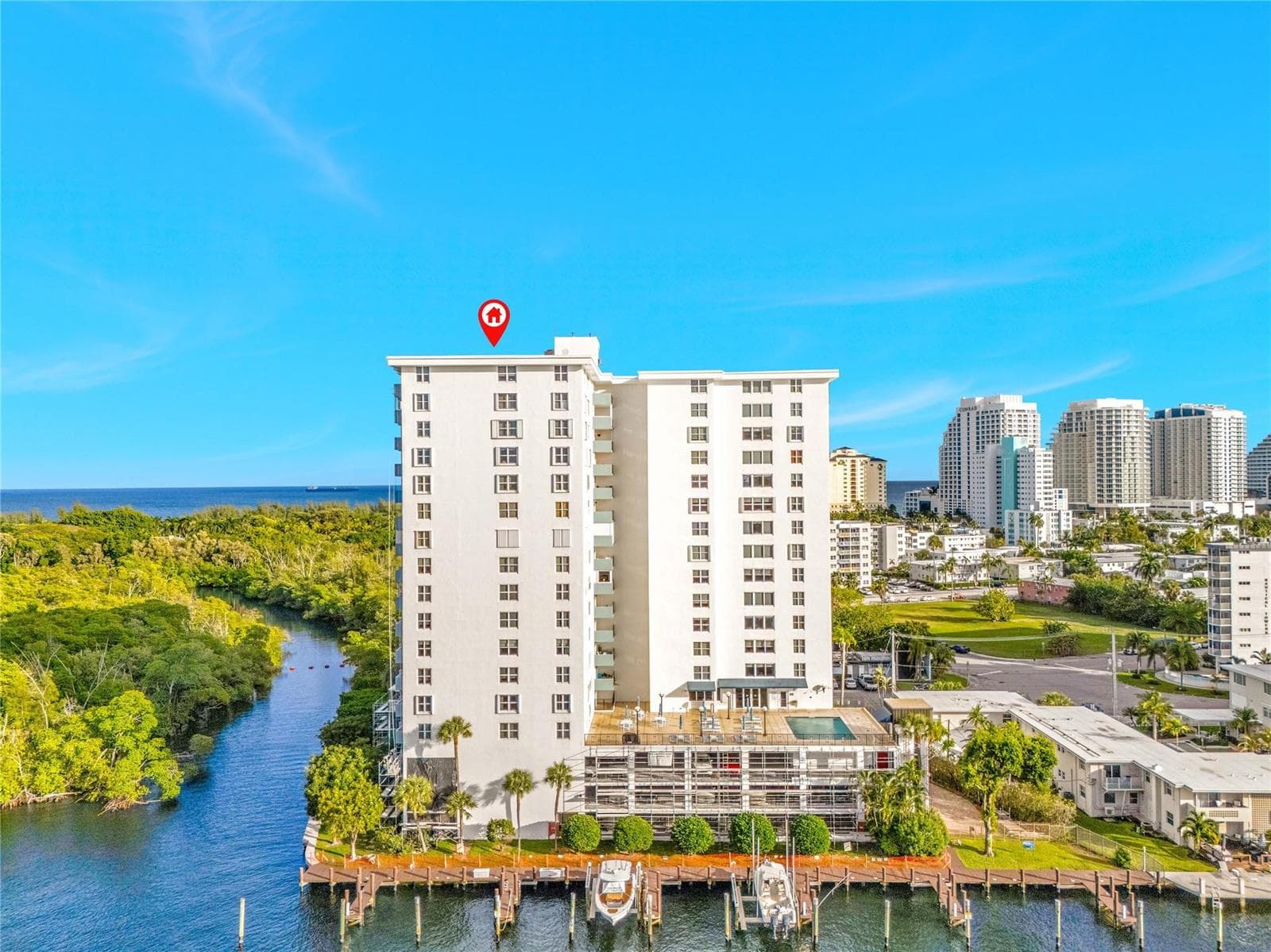 777 Bayshore Drive 1501 photo 2
