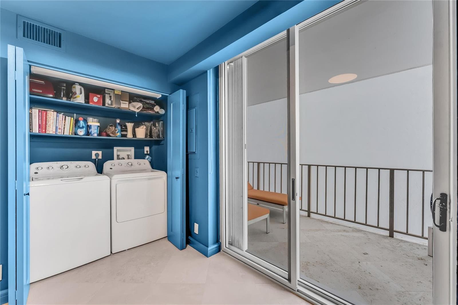 777 Bayshore Drive 1501 photo 18