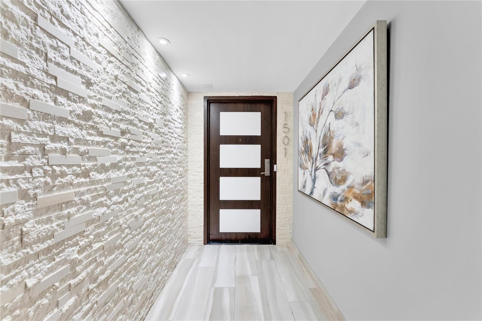 777 Bayshore Drive 1501 photo 19