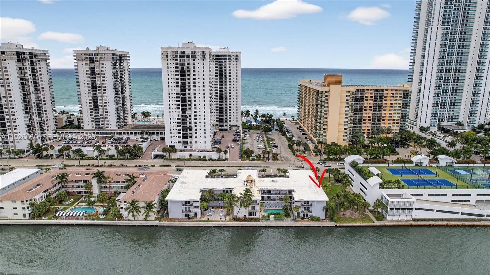 2600 S Ocean Dr S315 photo 1